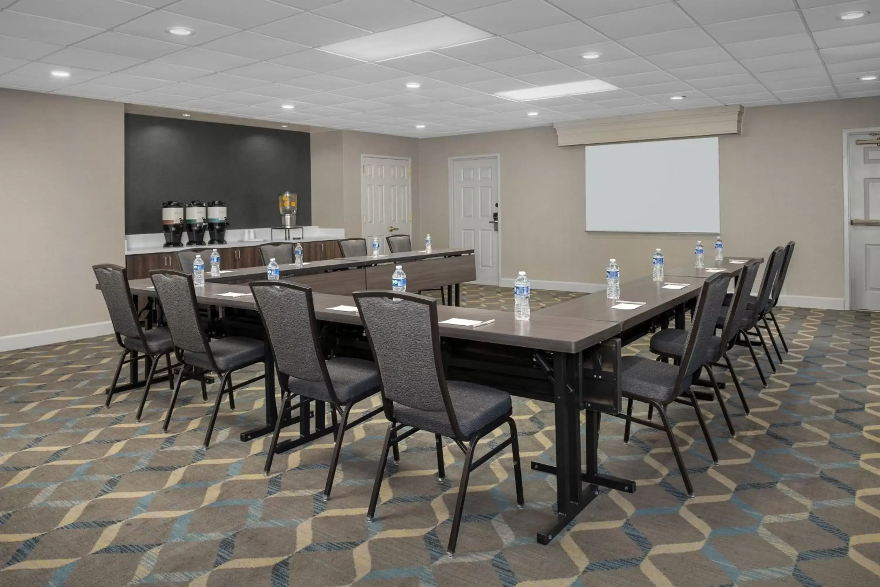 Meeting/conference room in Residence Inn by Marriott Phoenix Airport