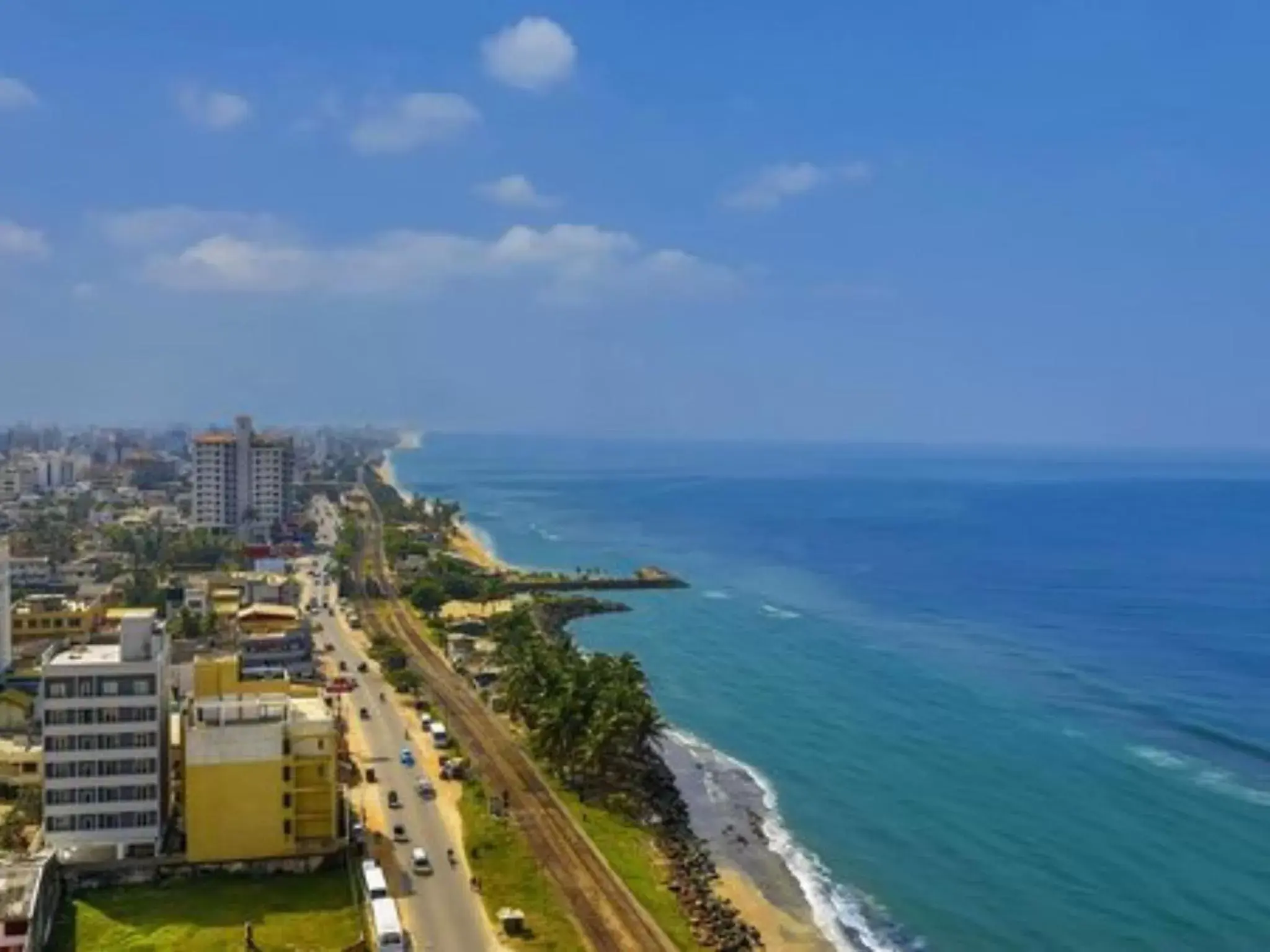 View (from property/room), Bird's-eye View in The Ocean Colombo