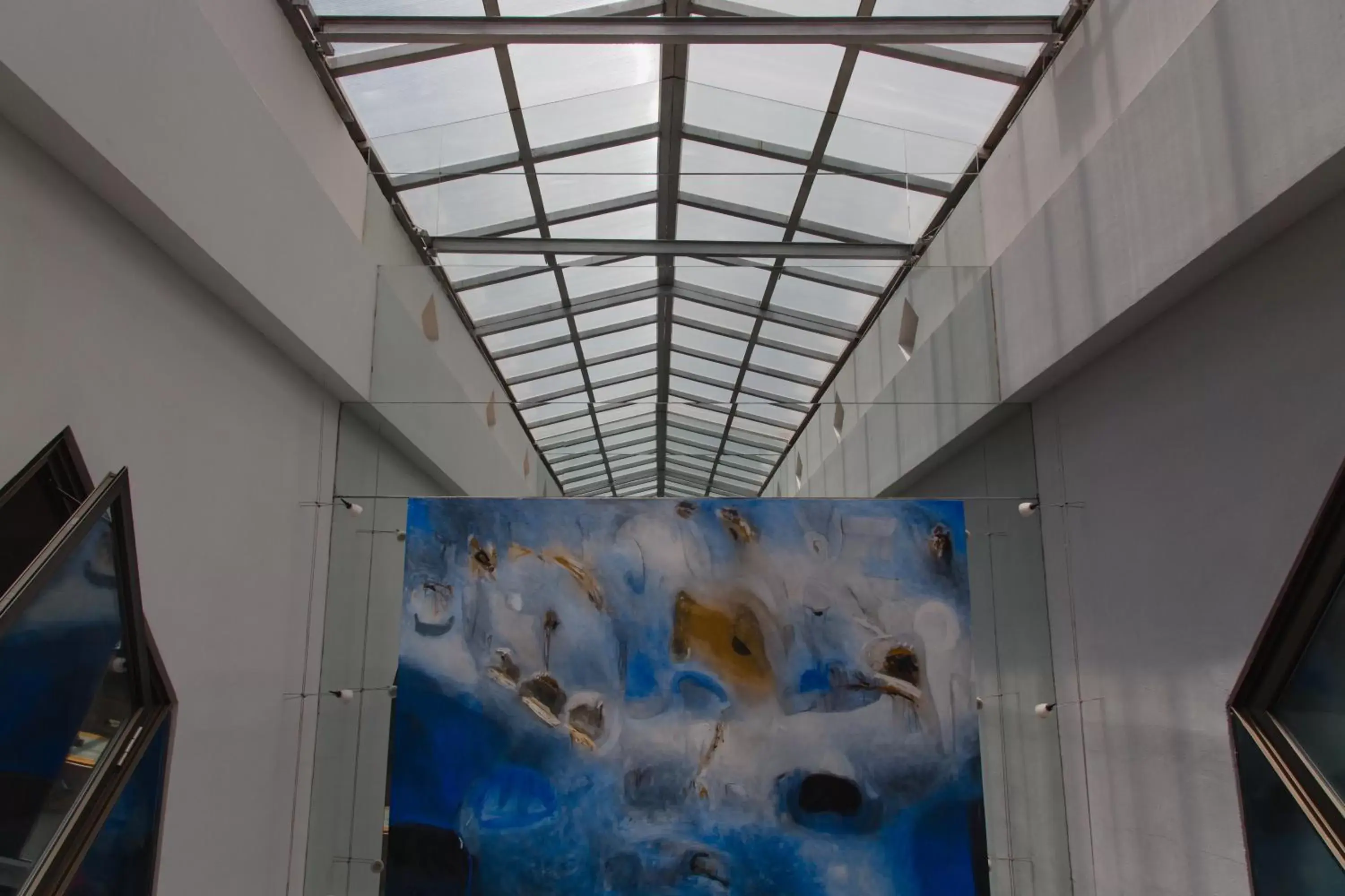 Inner courtyard view in Santa Rita Hotel del Arte