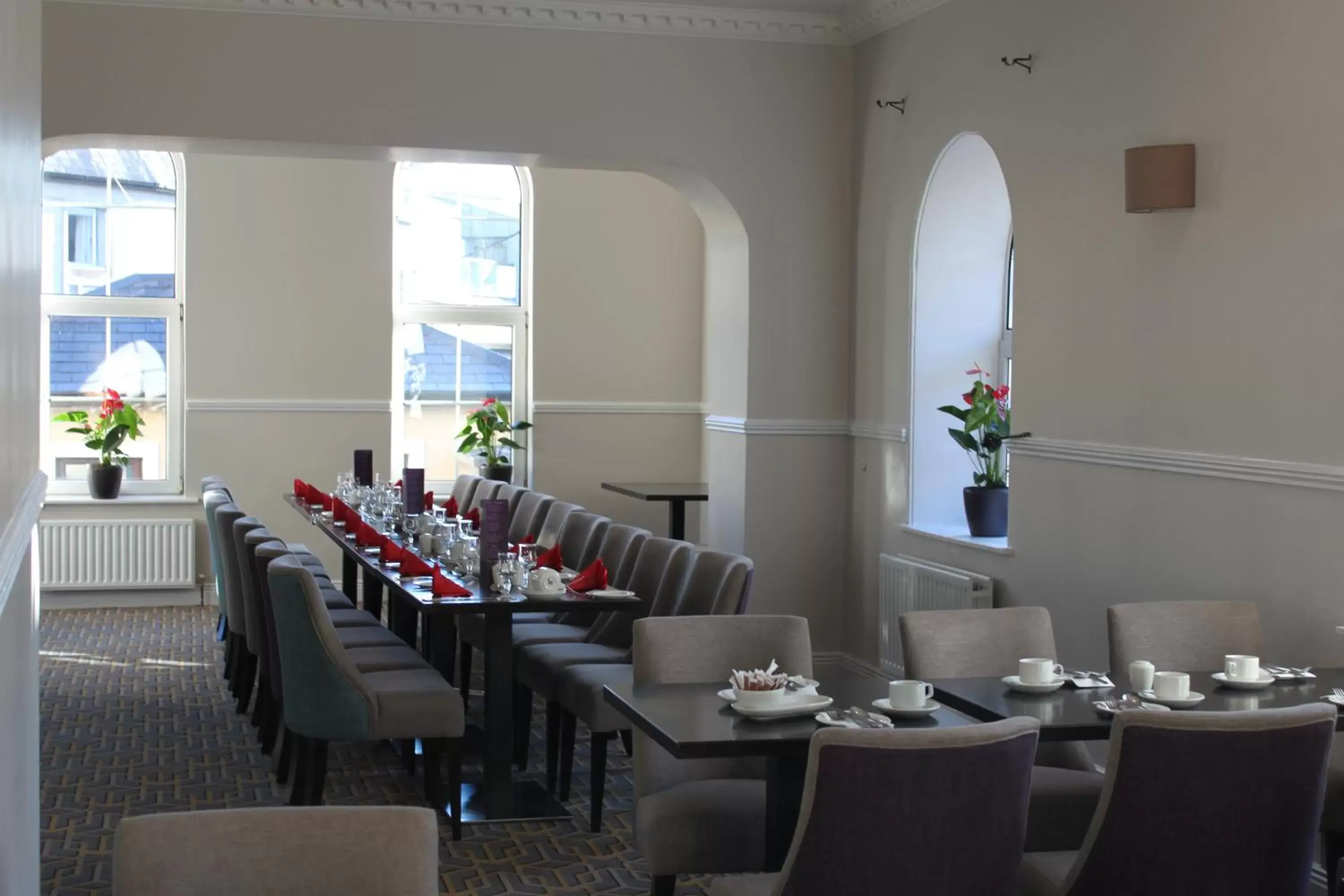 Restaurant/Places to Eat in Maldron Hotel Shandon Cork City