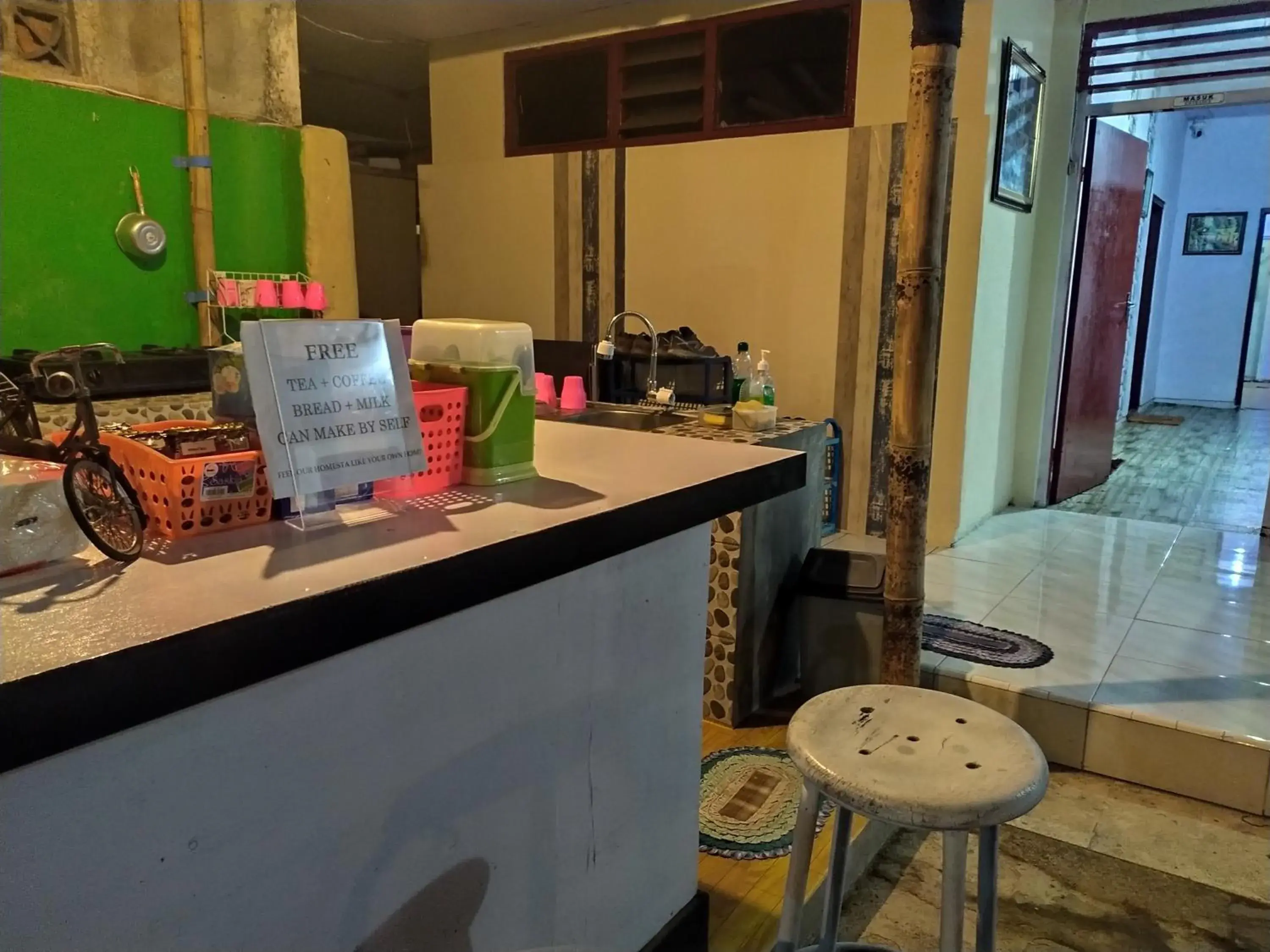 Kitchen or kitchenette in Robiu homestay