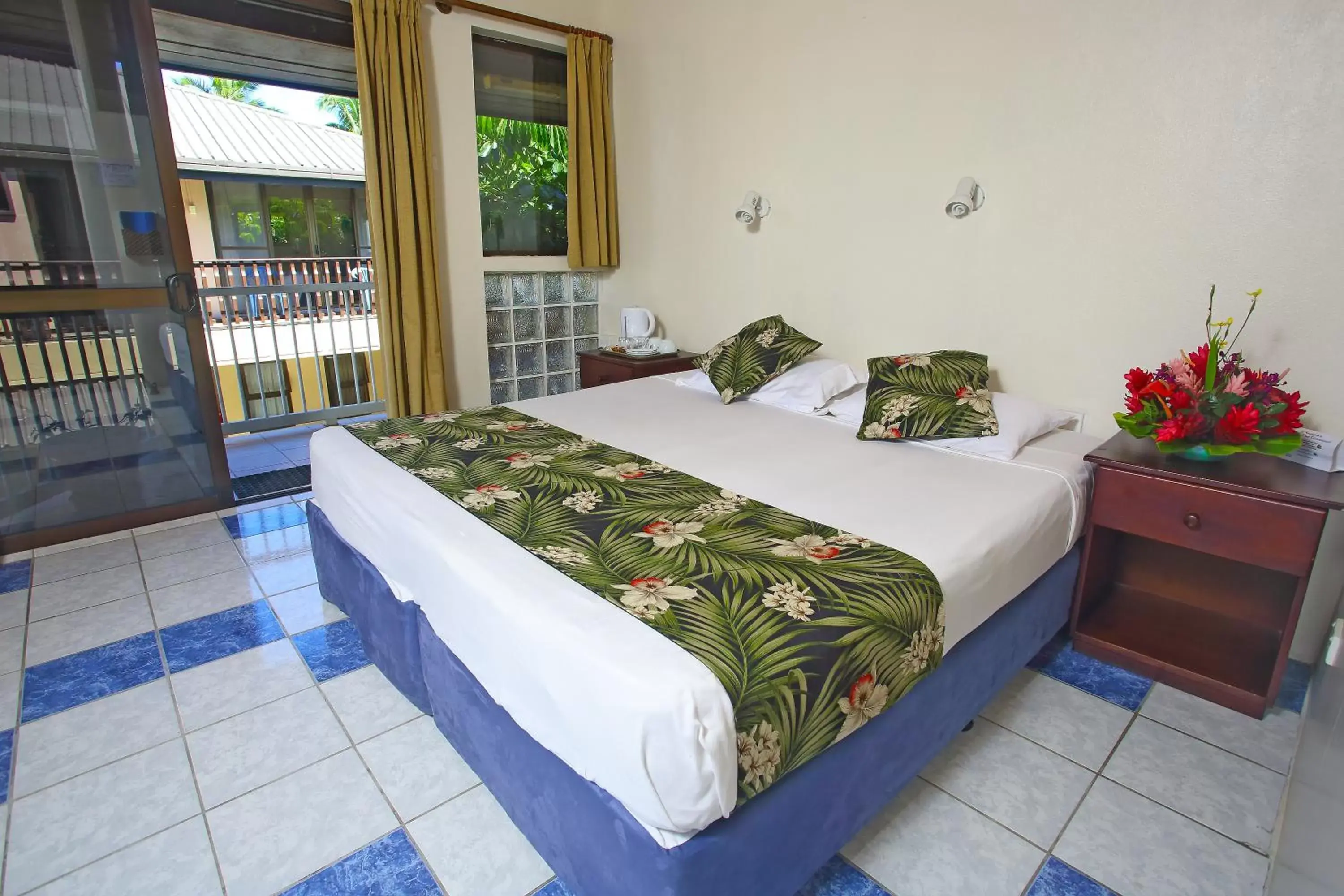 Deluxe Double Room in Aquarius On The Beach