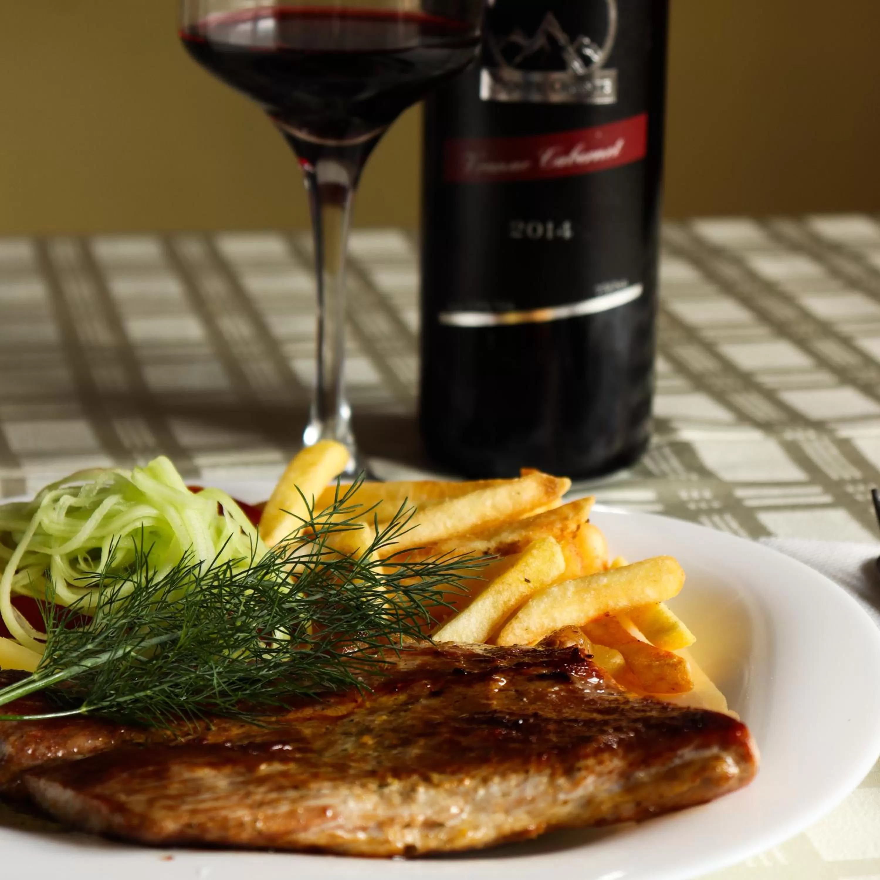 Food and drinks in Restoran & Motel Manjež