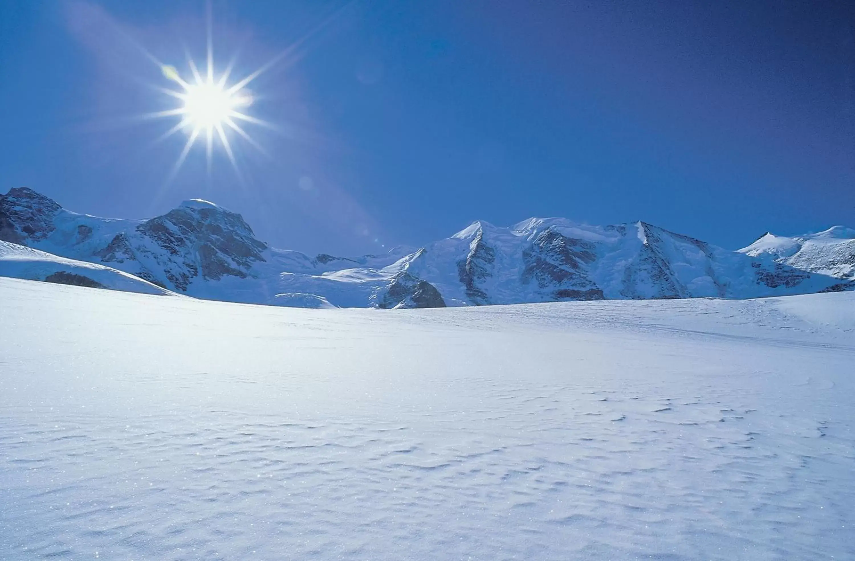 Natural landscape, Winter in Chesa Languard