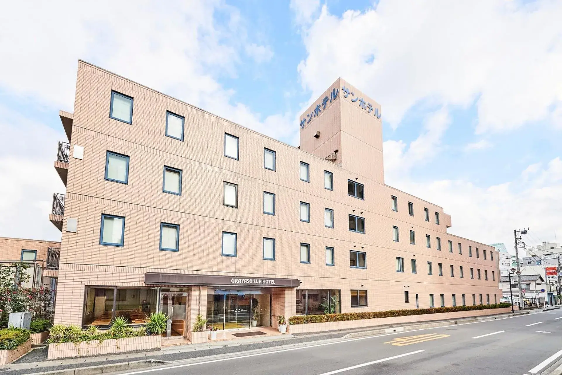 Property Building in Urayasu Sun Hotel