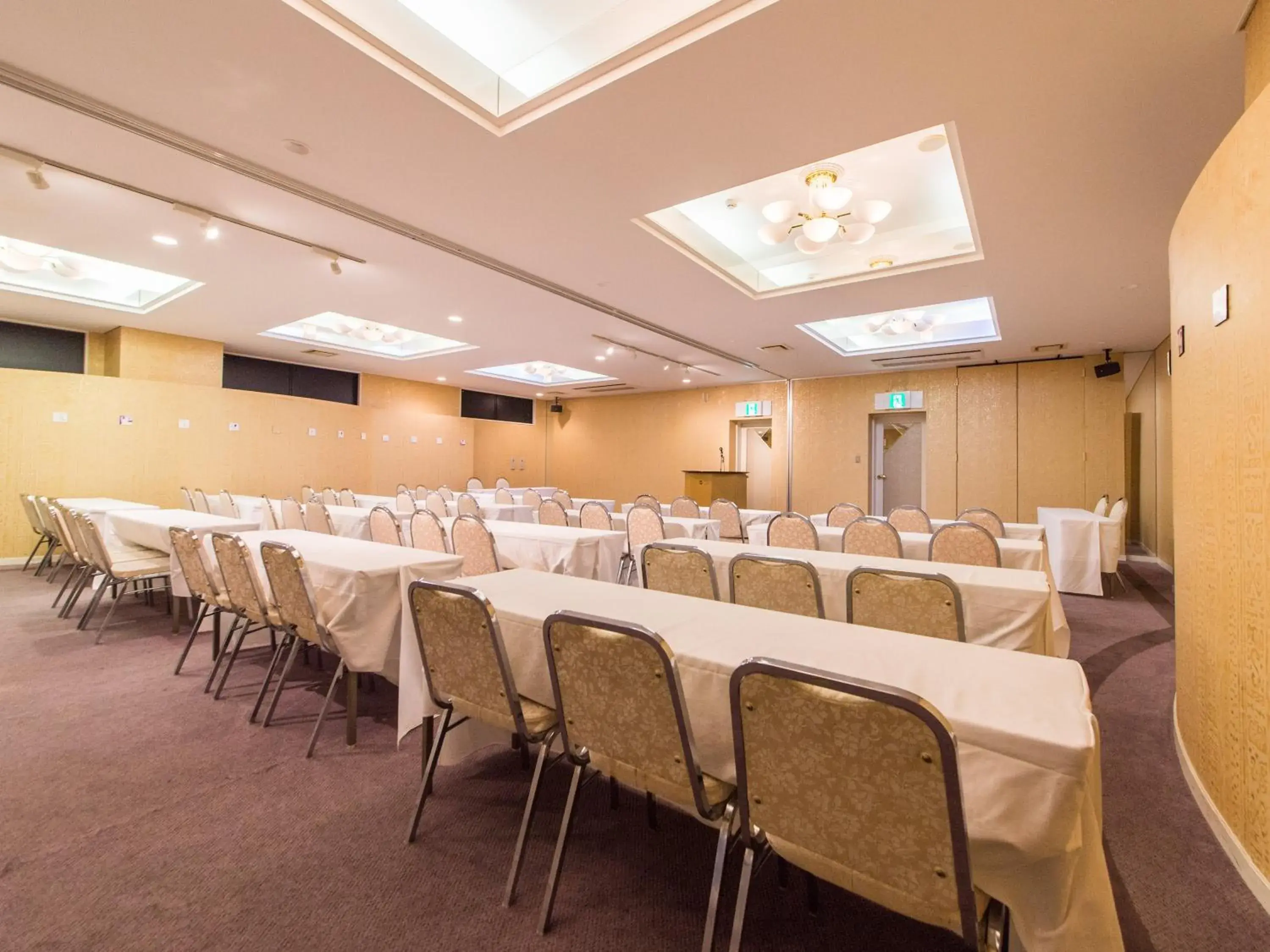 Banquet/Function facilities in APA Hotel Kaga Daisyoji-Ekimae