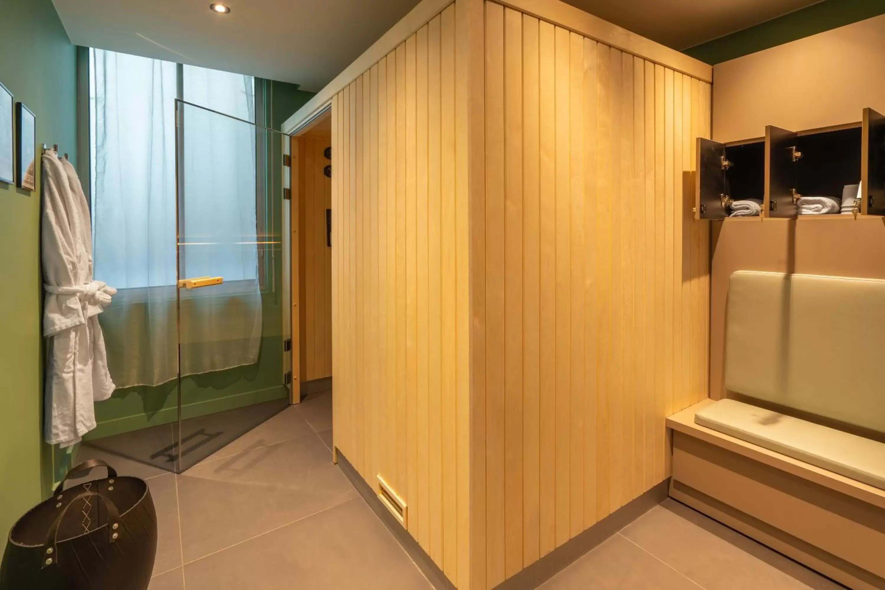 Sauna in Le Splendid Hotel Lac D'Annecy - Handwritten Collection