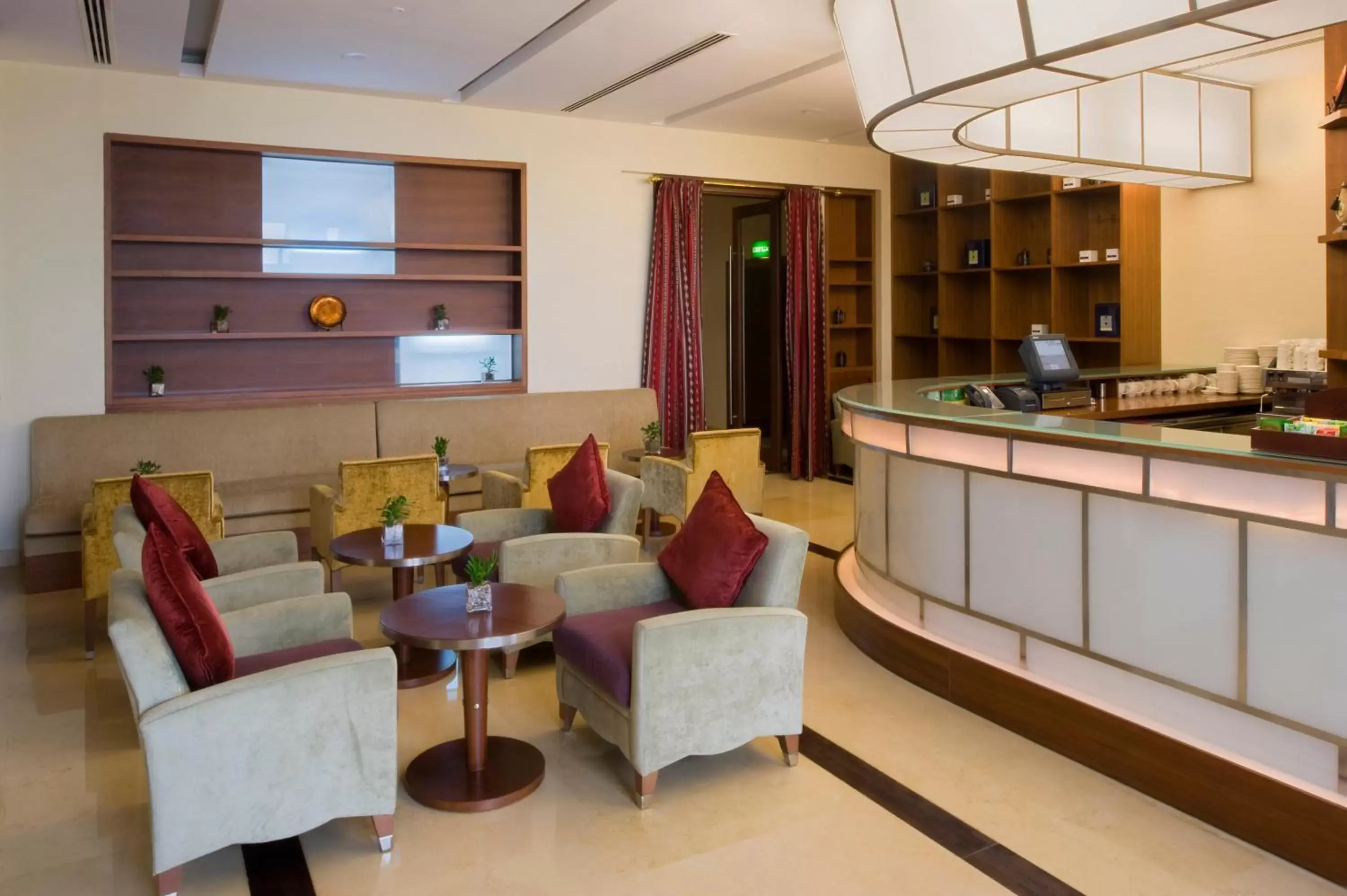 Restaurant/places to eat in Crowne Plaza Sohar by IHG Restaurant/places to eat in Crowne Plaza Sohar by IHG