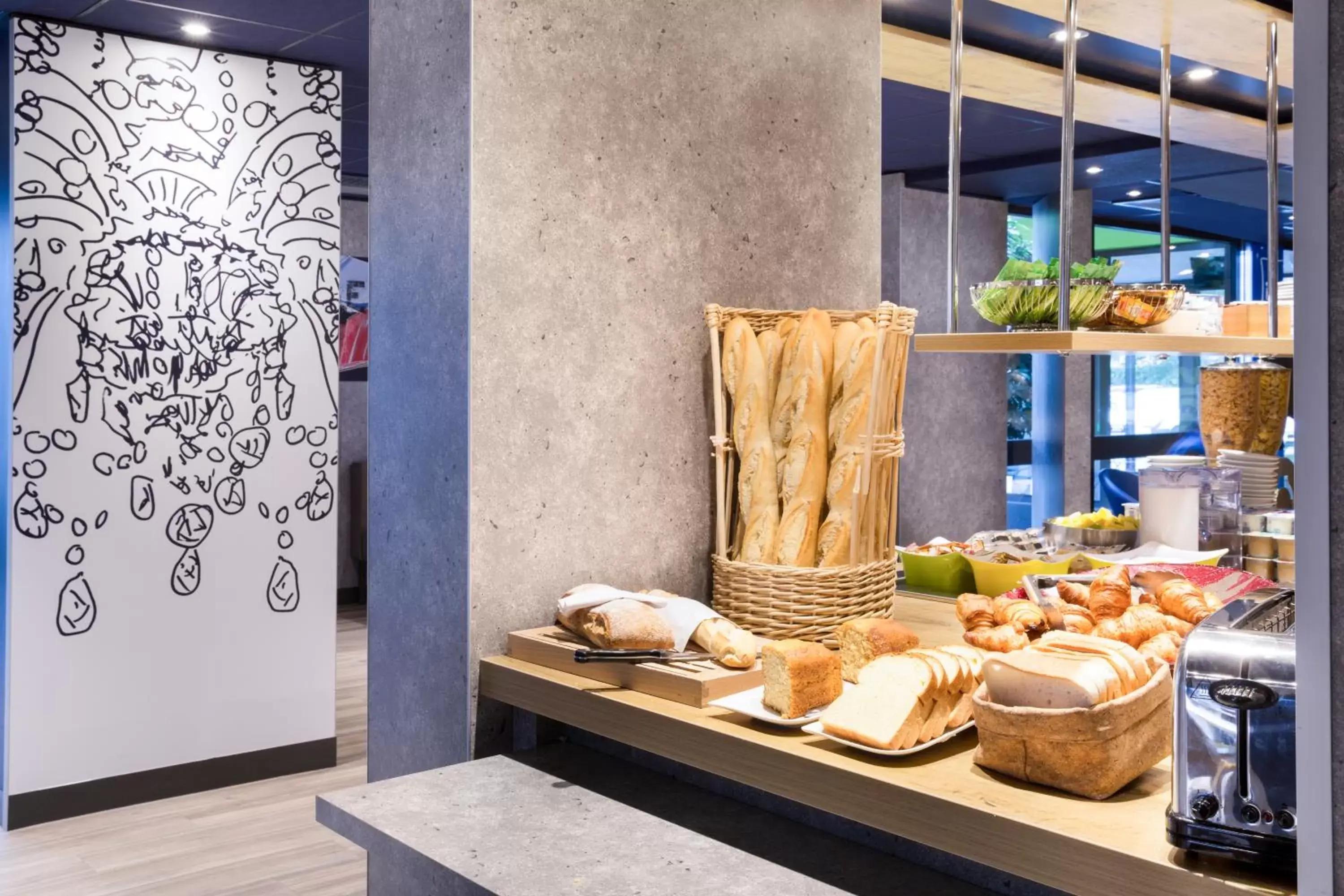 Buffet breakfast in ibis budget Thonon Les Bains