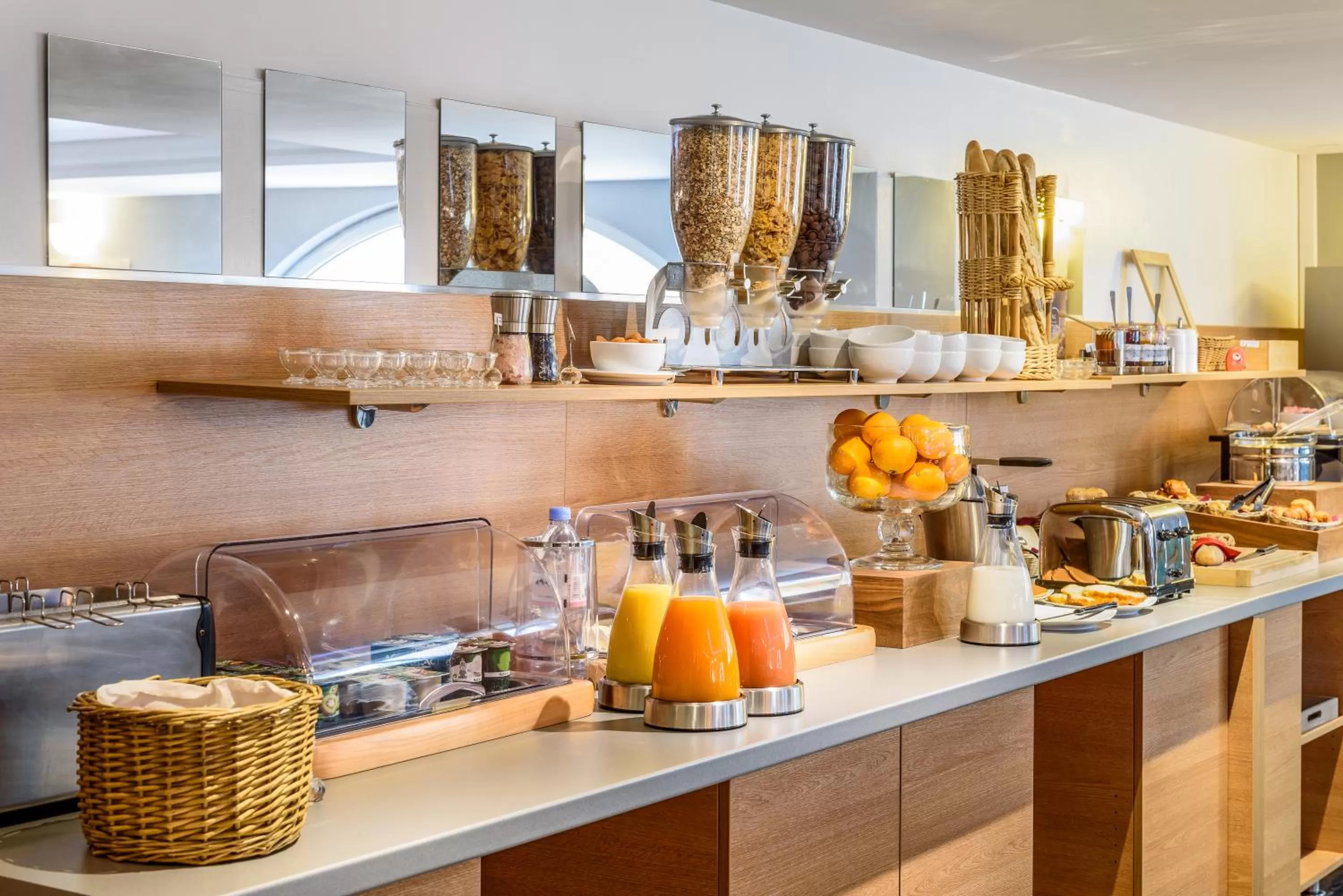 Buffet breakfast in Aparthotel Adagio Monaco Palais Joséphine