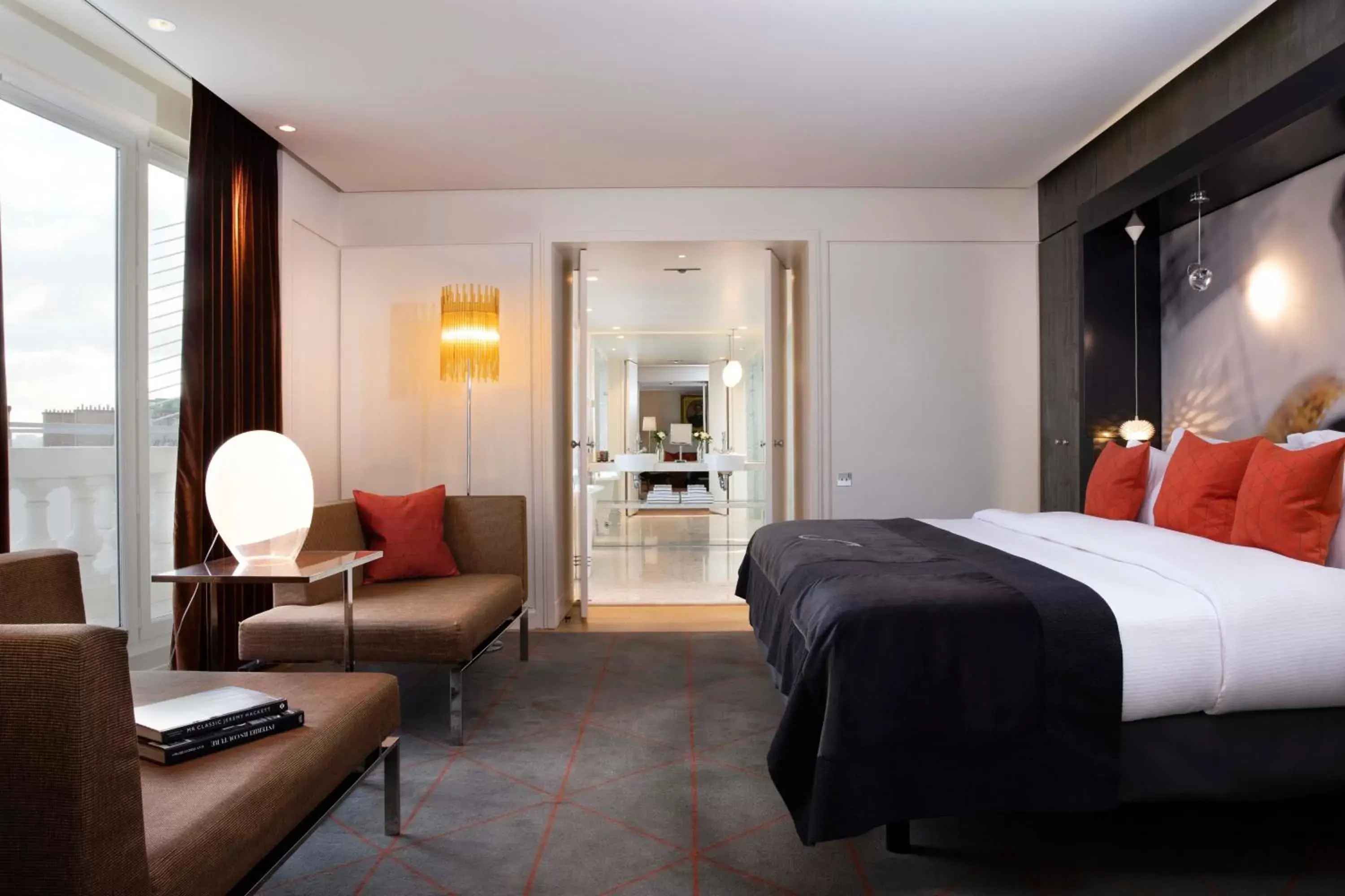 Photo of the whole room in Hotel De Sers Champs Elysees