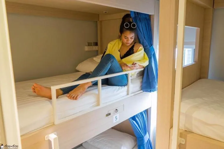 Bed in Kinnon Deluxe Hostel Coworking Cafe