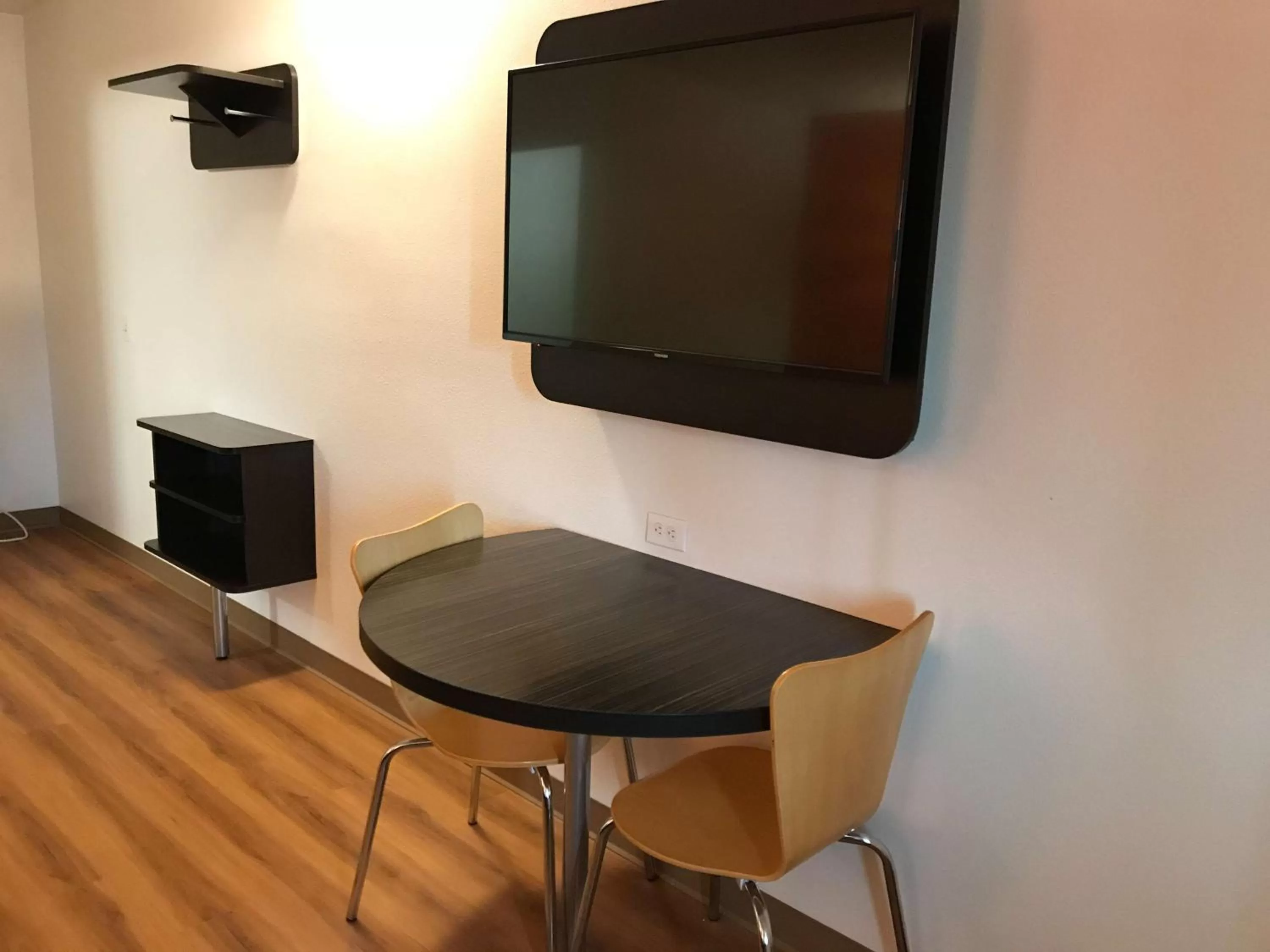 Photo of the whole room, TV/Entertainment Center in Motel 6-Crescent City, CA