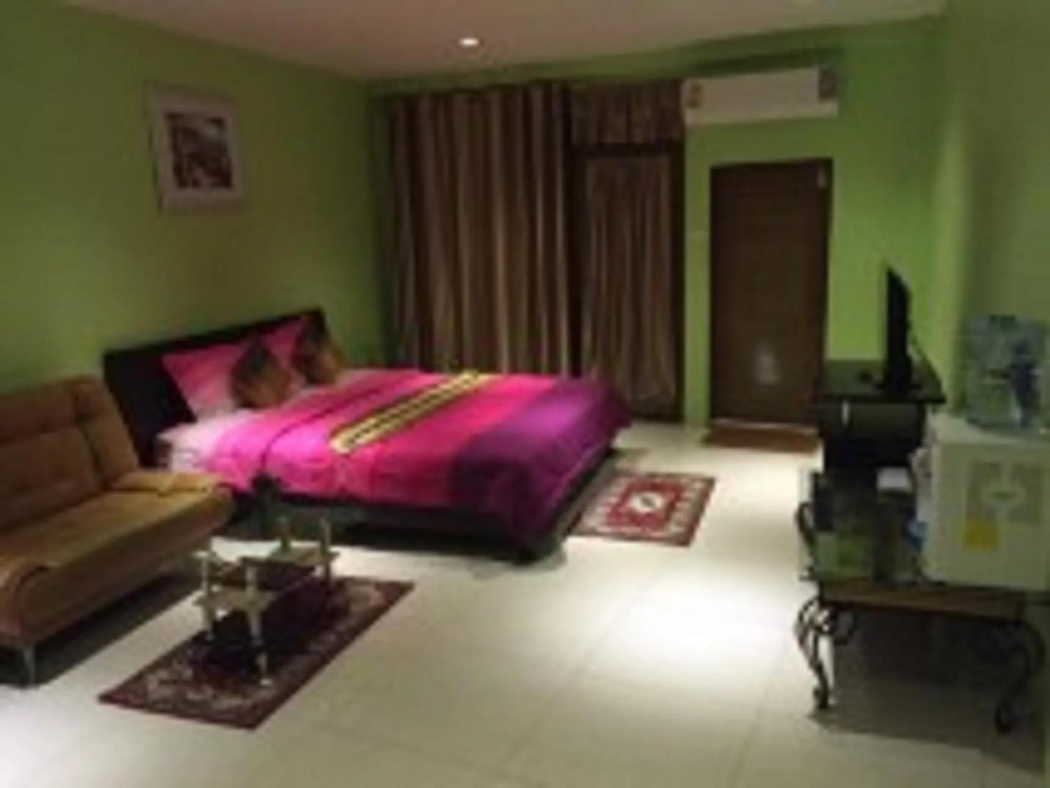 Bedroom in Penang Palace