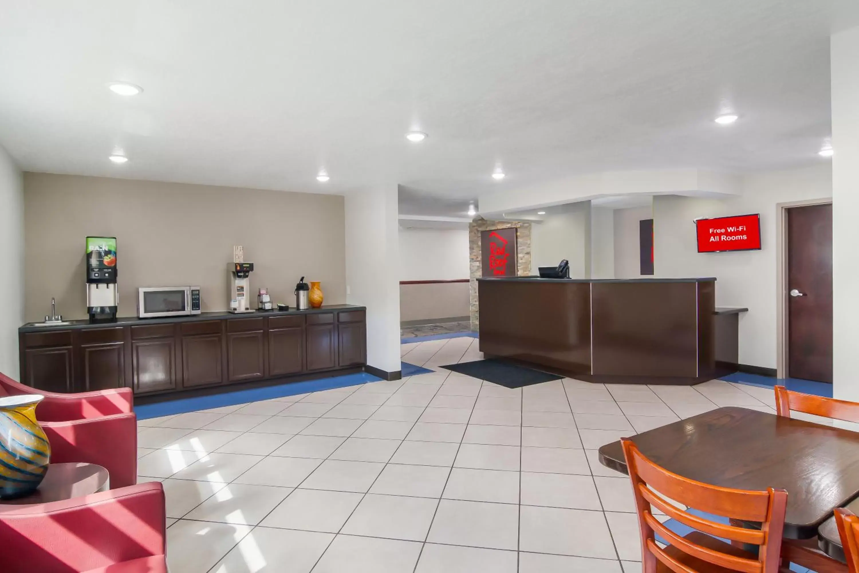 Lobby or reception in Red Roof Inn Darien - I-95 North Brunswick