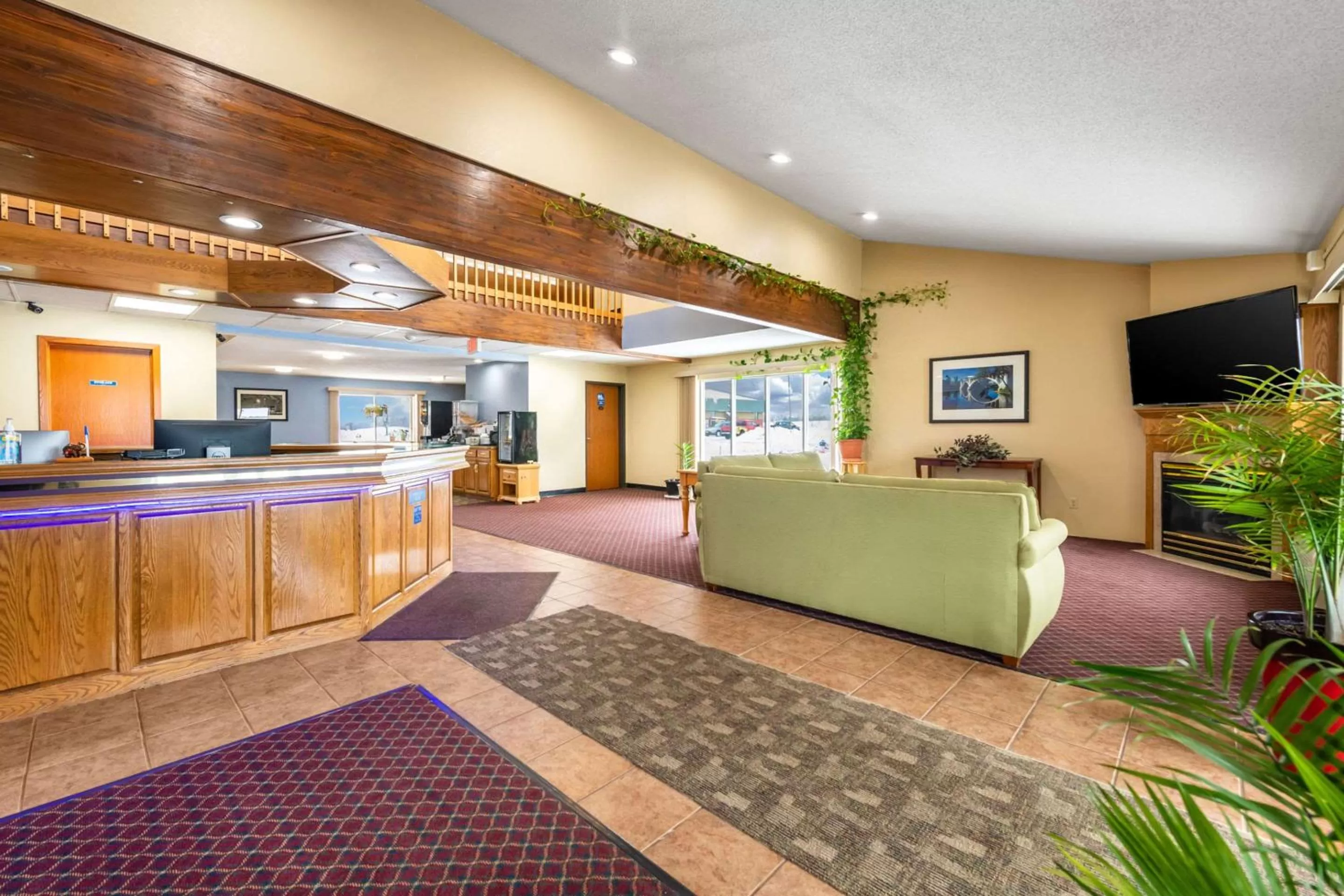 Lobby or reception in Rodeway Inn Milaca
