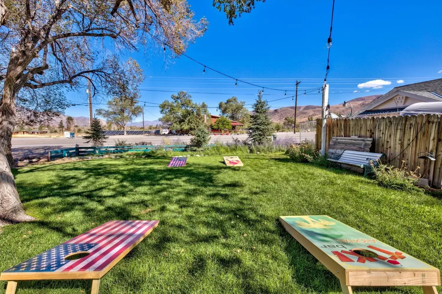 Garden in The Historic West Walker Motel