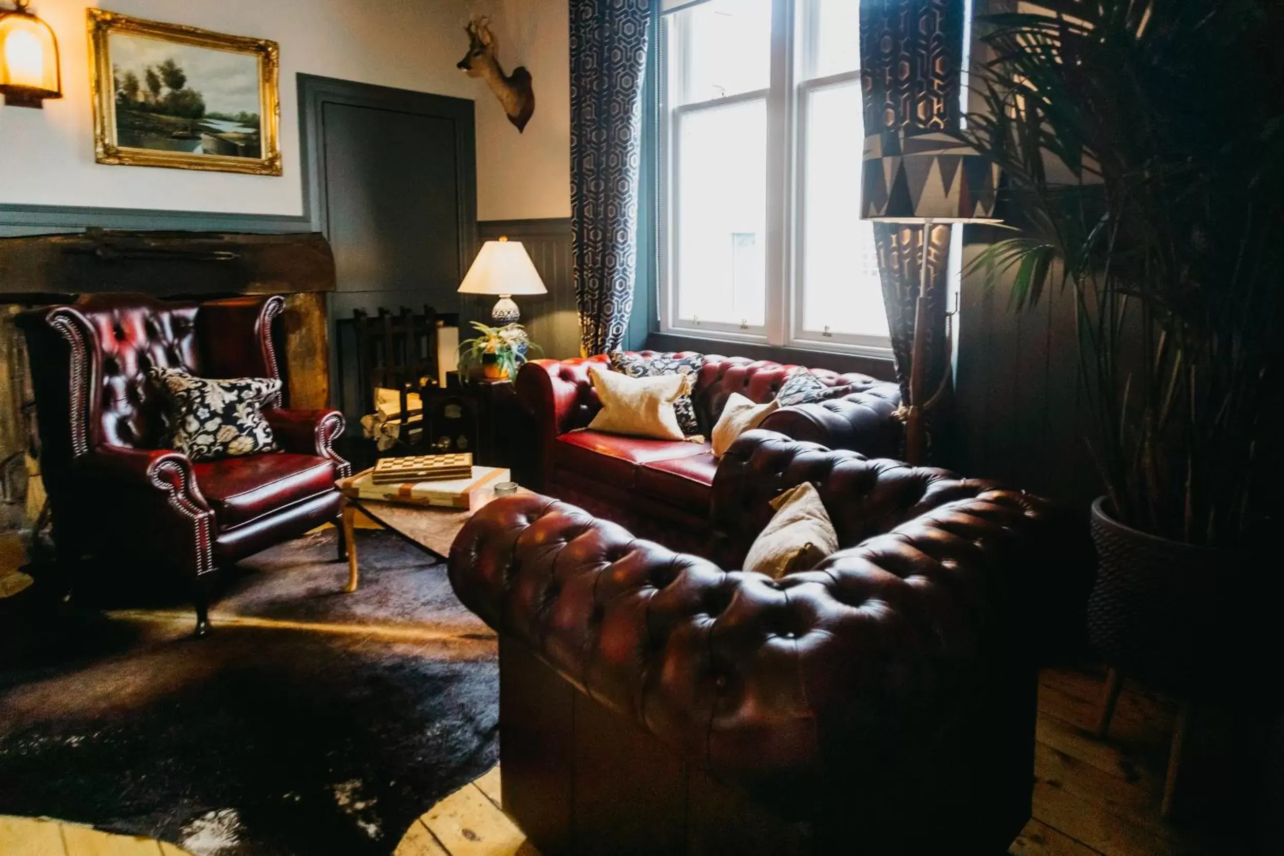 Lounge or bar, Seating Area in Coorie Inn Restaurant and Rooms