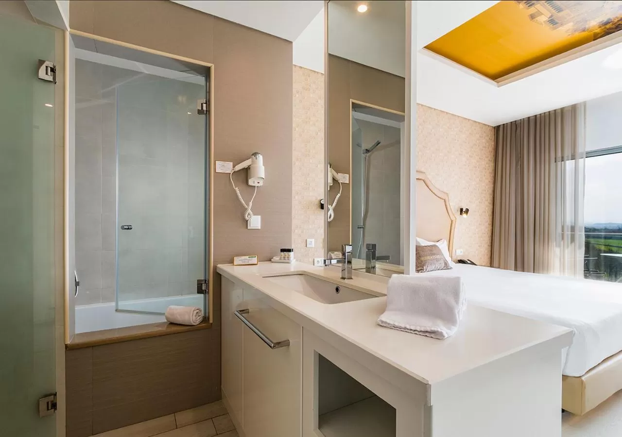 Toilet in Lisotel - Hotel & Spa