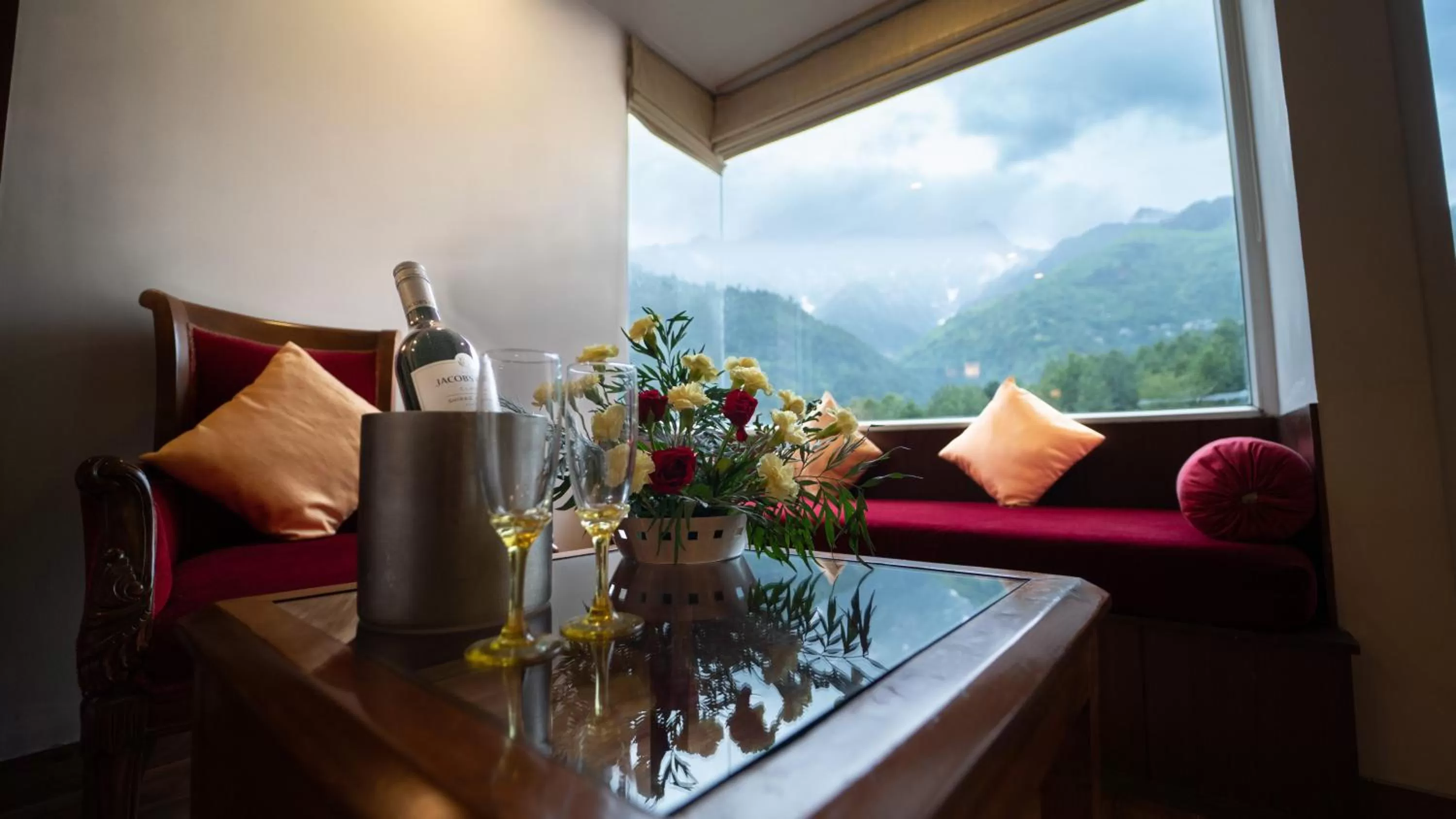 The Allure Grand Resort -A Majestic Riverside Retreat