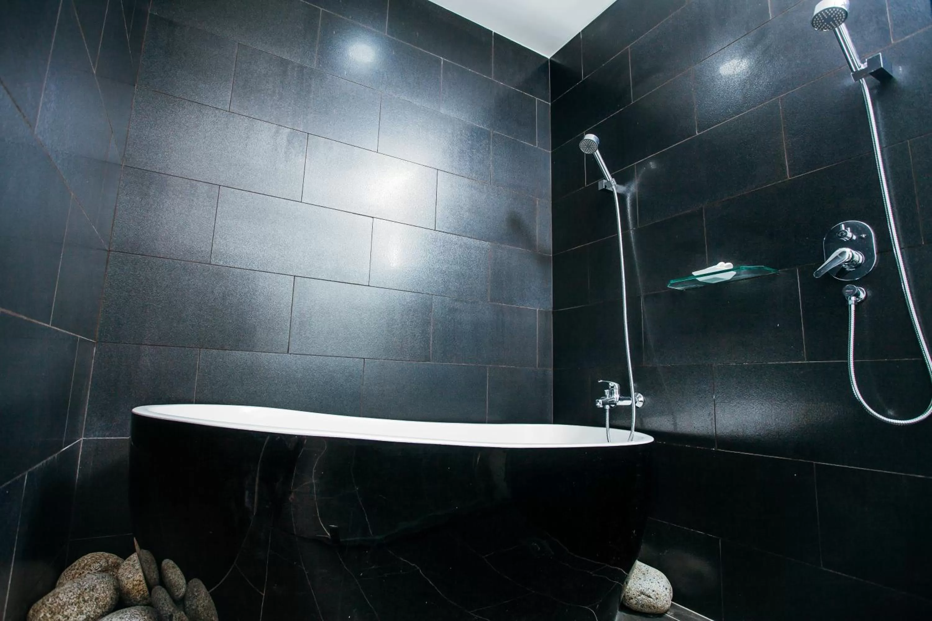 Bath in Friendly Hotel