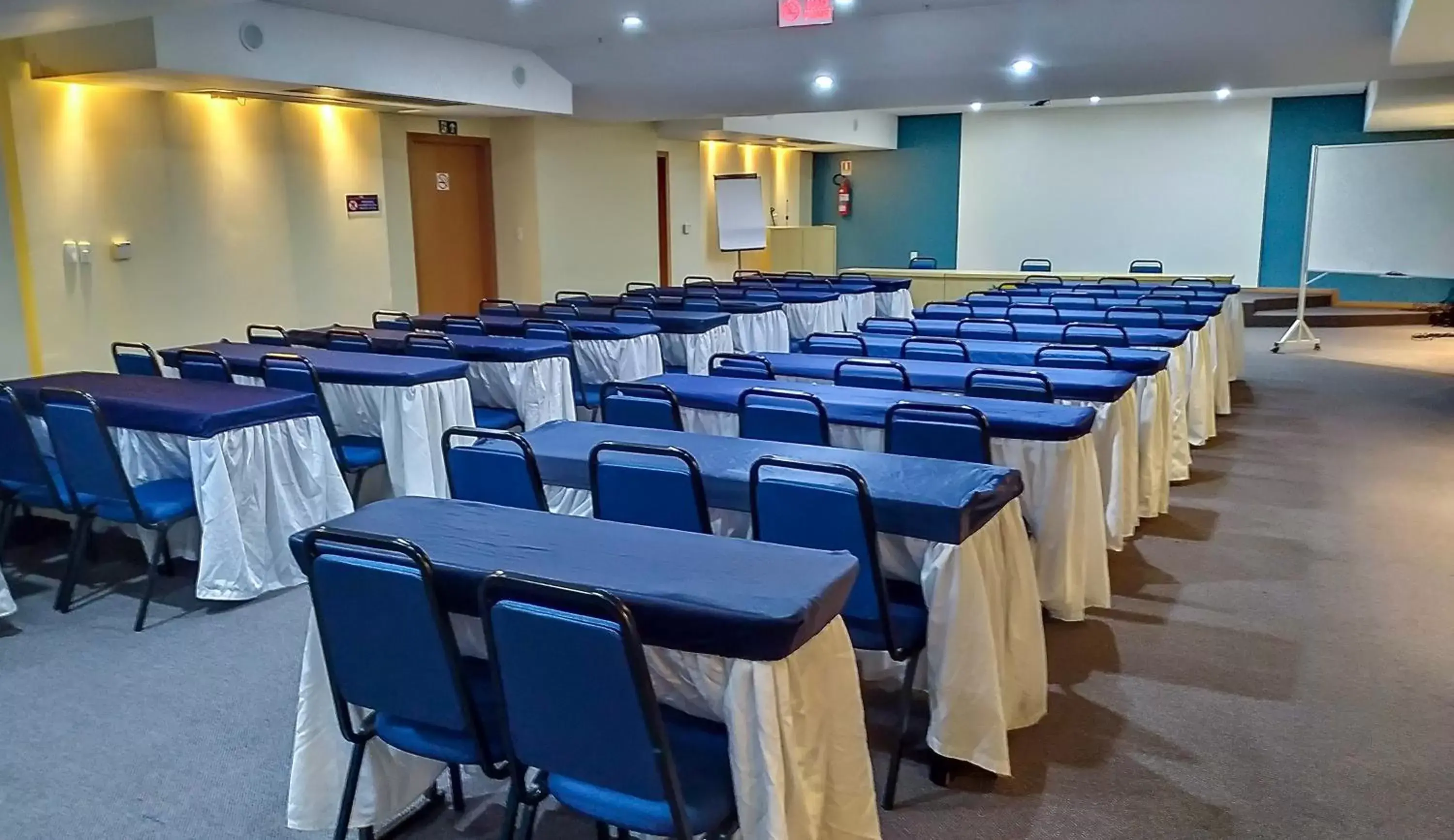 Meeting/conference room in Hotel Reymar Express