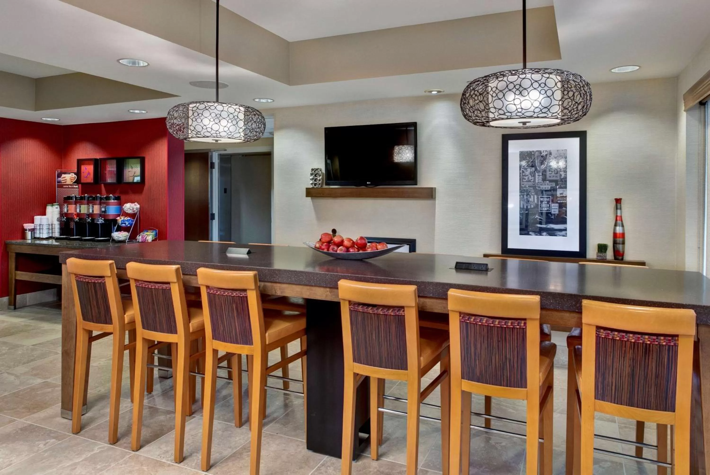 Lobby or reception in Hampton Inn West Des Moines Lake Drive