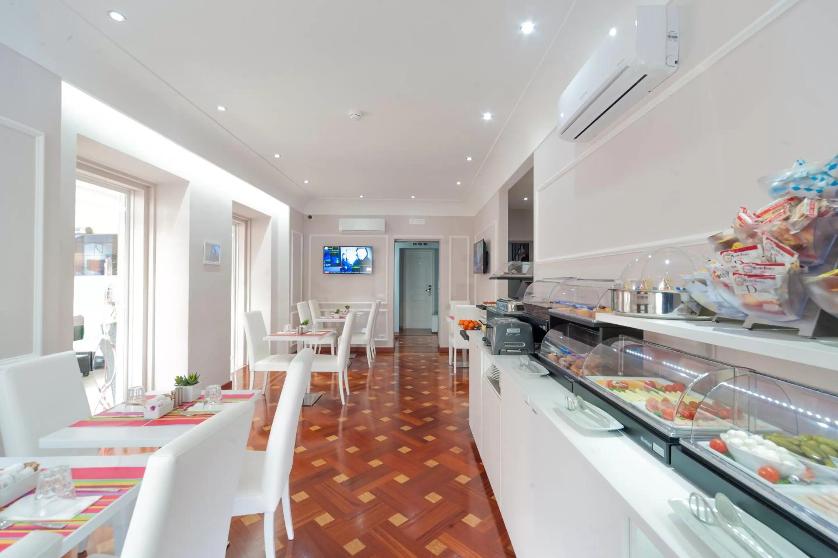 City view in Relais Trevi 95 Boutique Hotel