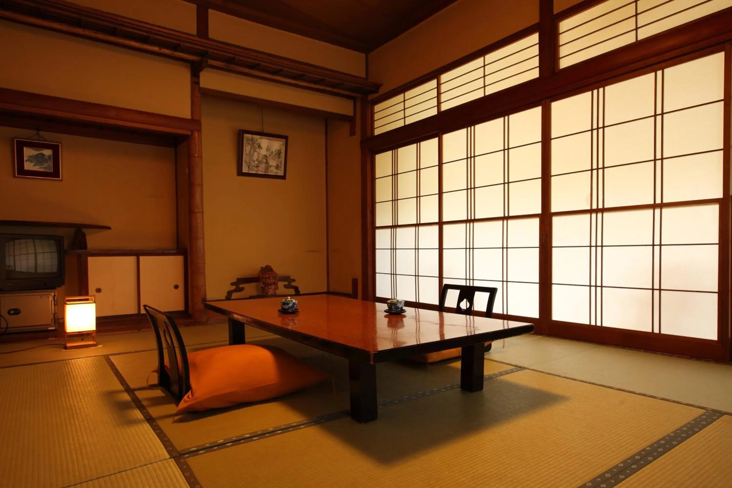 Living room in Hakoneyumoto Onsen Yaeikan