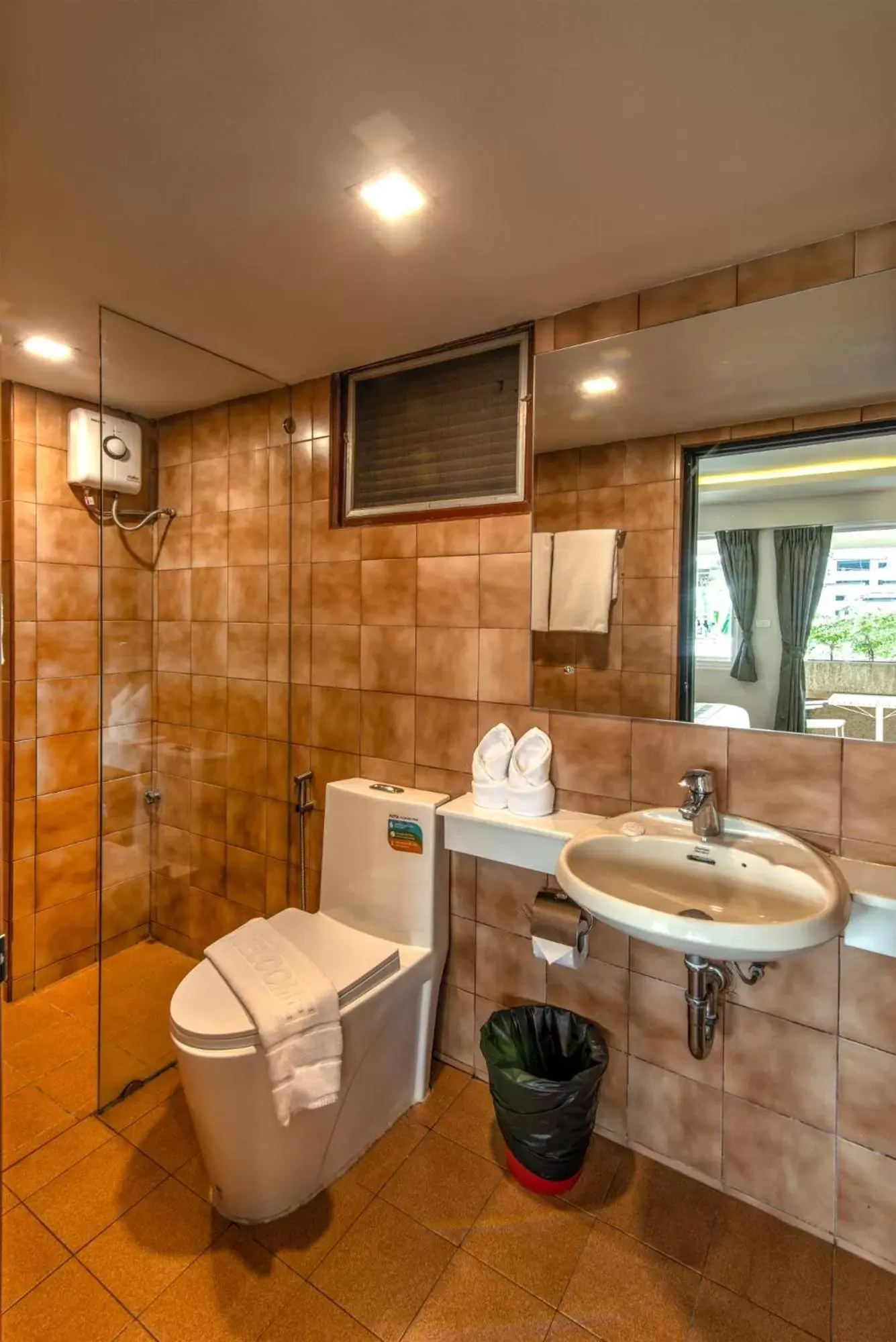 Bathroom in Stable Lodge - SHA Certified