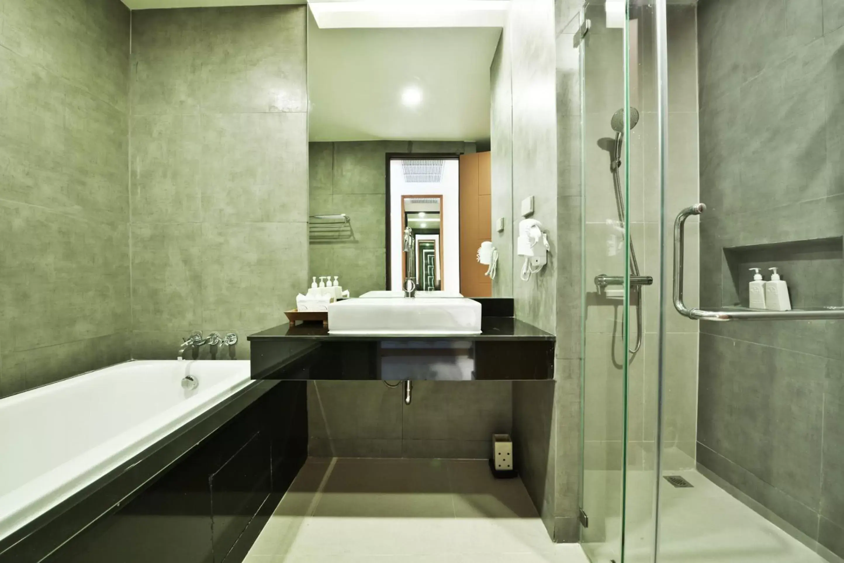 Bath, Bathroom in Kacha Resort & Spa, Koh Chang - SHA Extra Plus