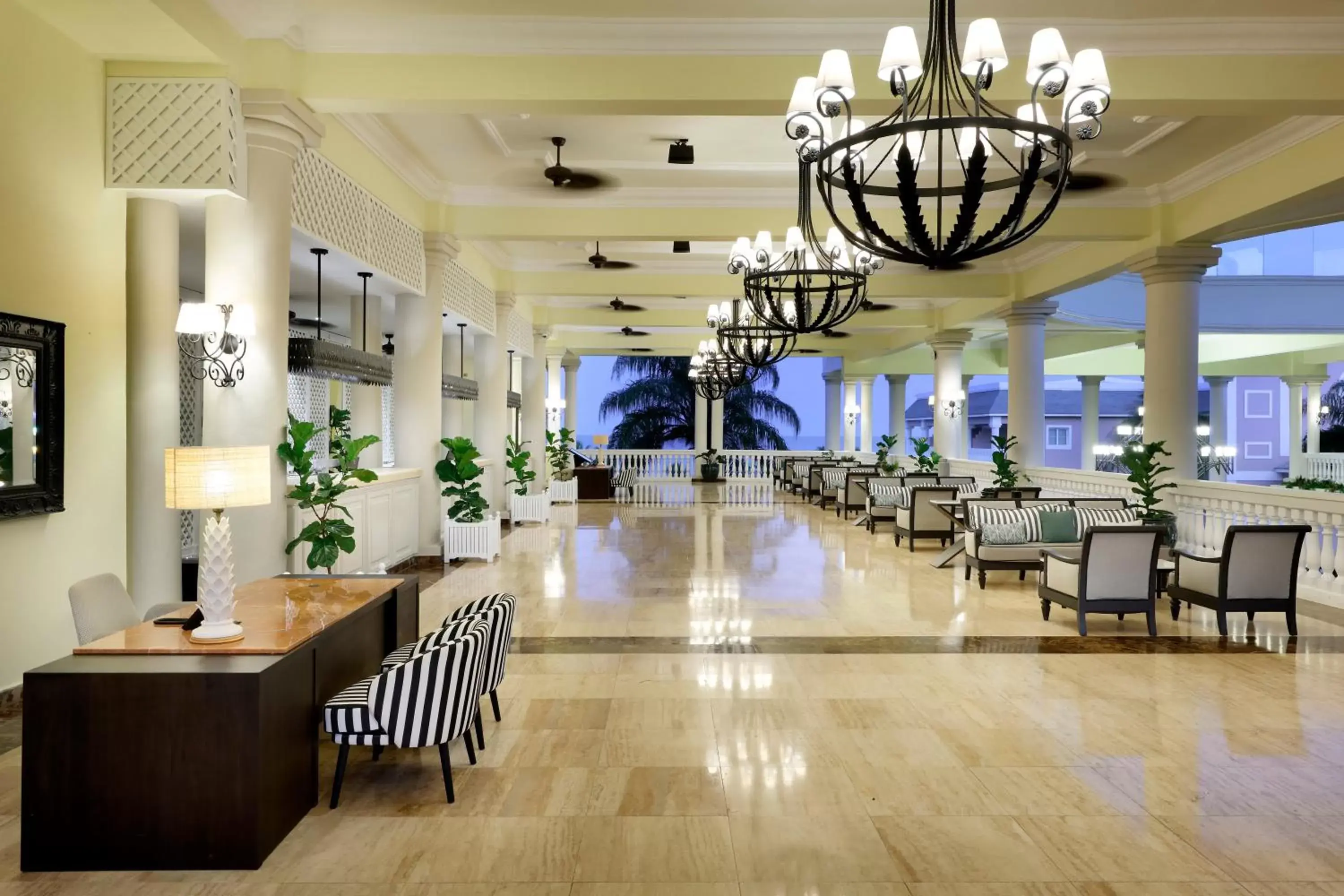 Restaurant/Places to Eat in Grand Palladium Jamaica Resort & Spa All Inclusive