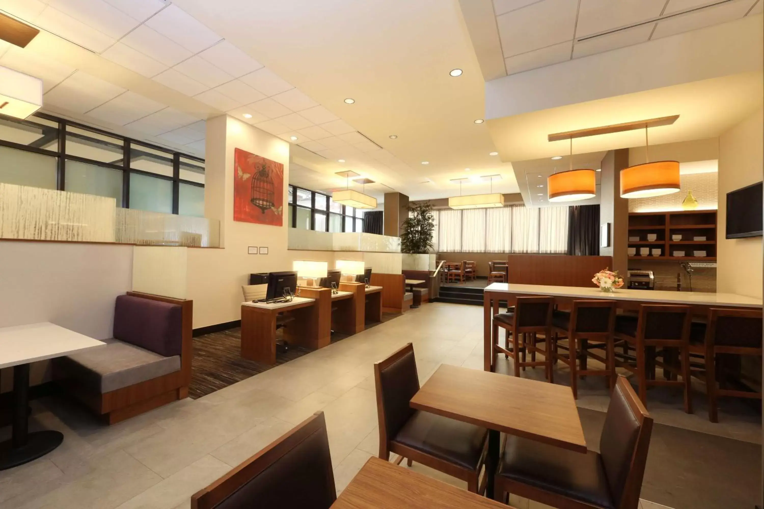 On site, Restaurant/Places to Eat in Hyatt Place Flushing/LGA Airport
