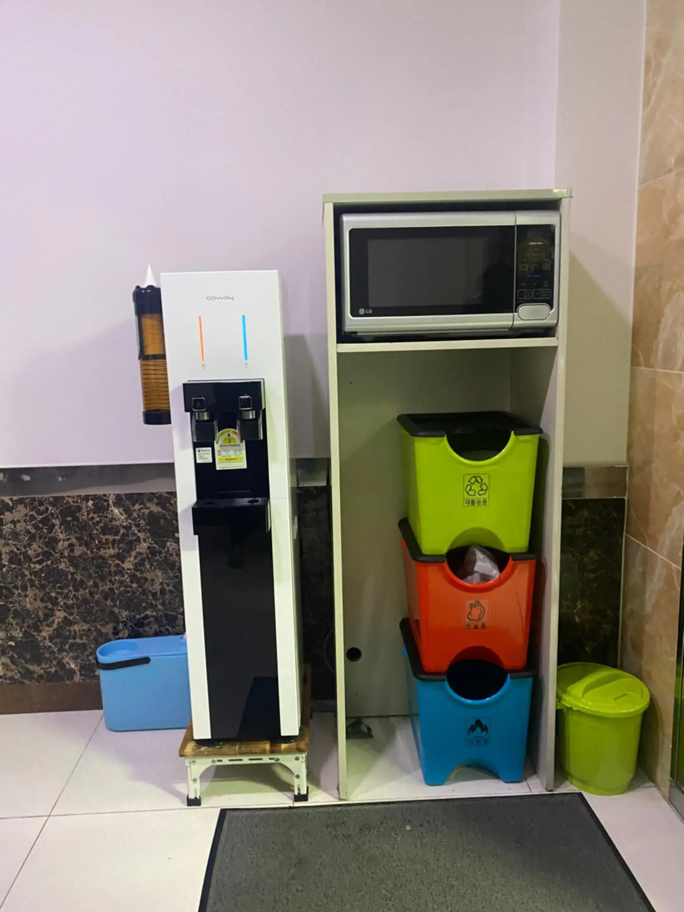 Property building in Jungmun Resort Jeju Property building in Jungmun Resort Jeju