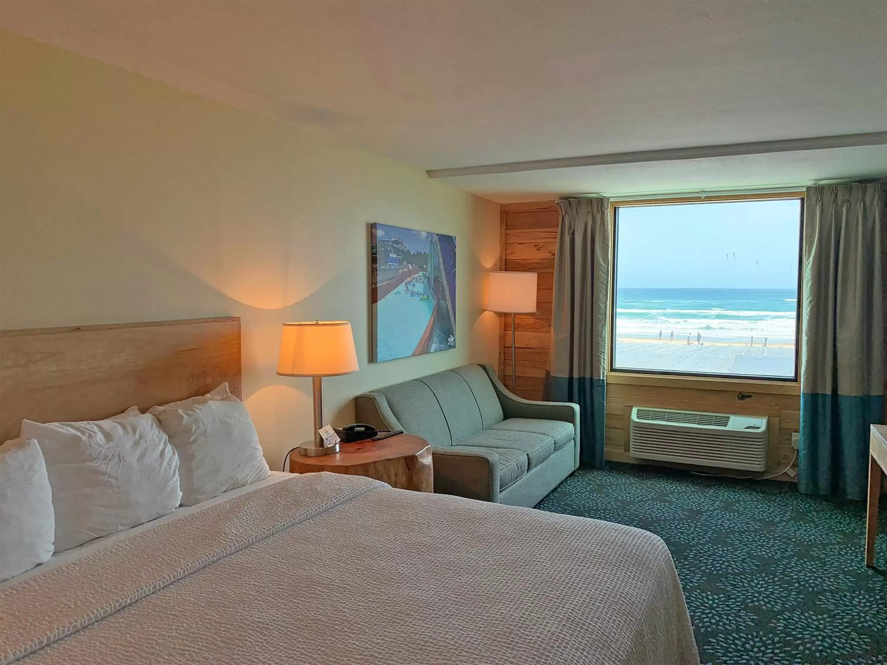Sea view, Bed in Holiday Inn Resort South Padre Island-Beach Front, an IHG Hotel