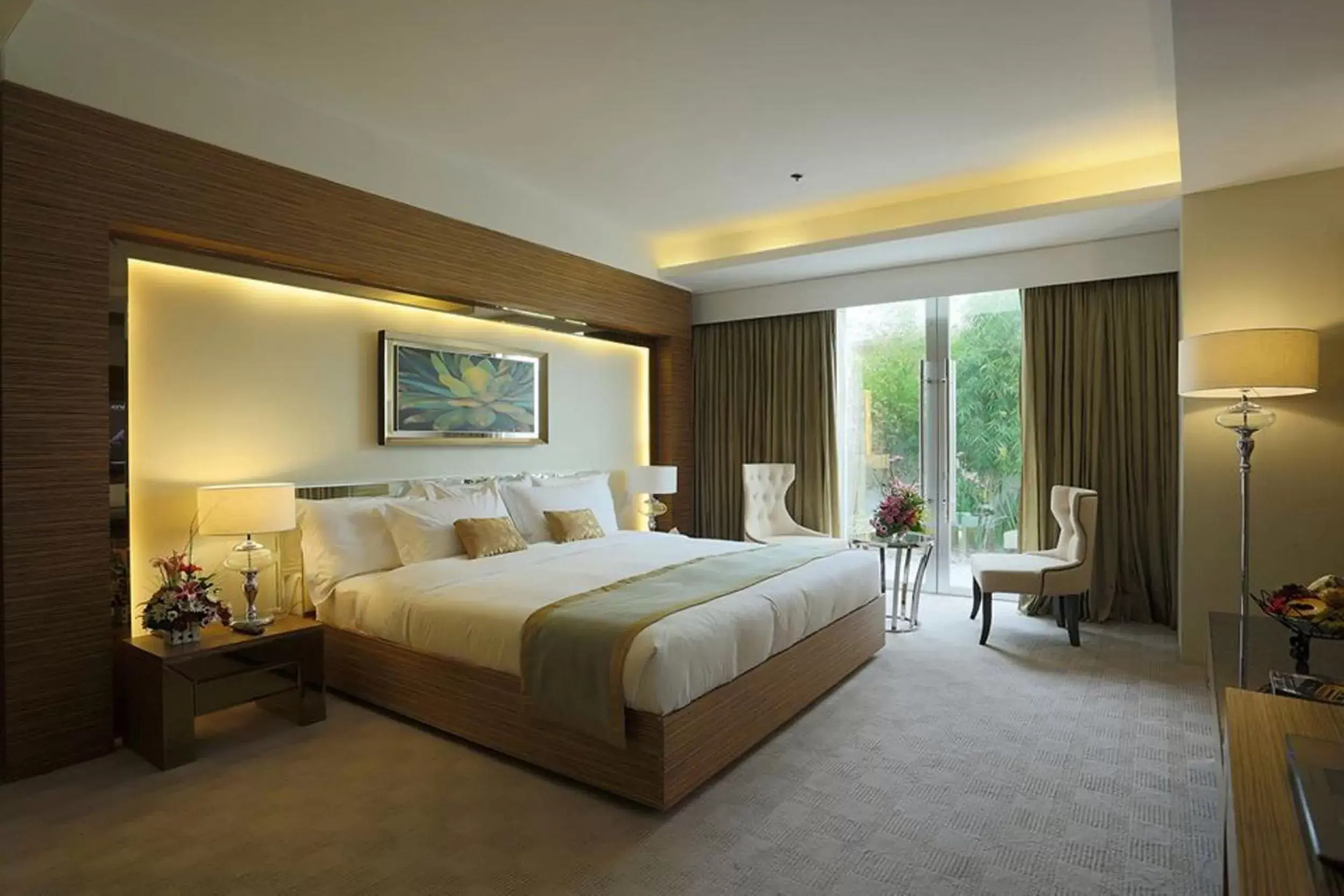 Photo of the whole room, Bed in Greenleaf Hotel Gensan Photo of the whole room, Bed in Greenleaf Hotel Gensan