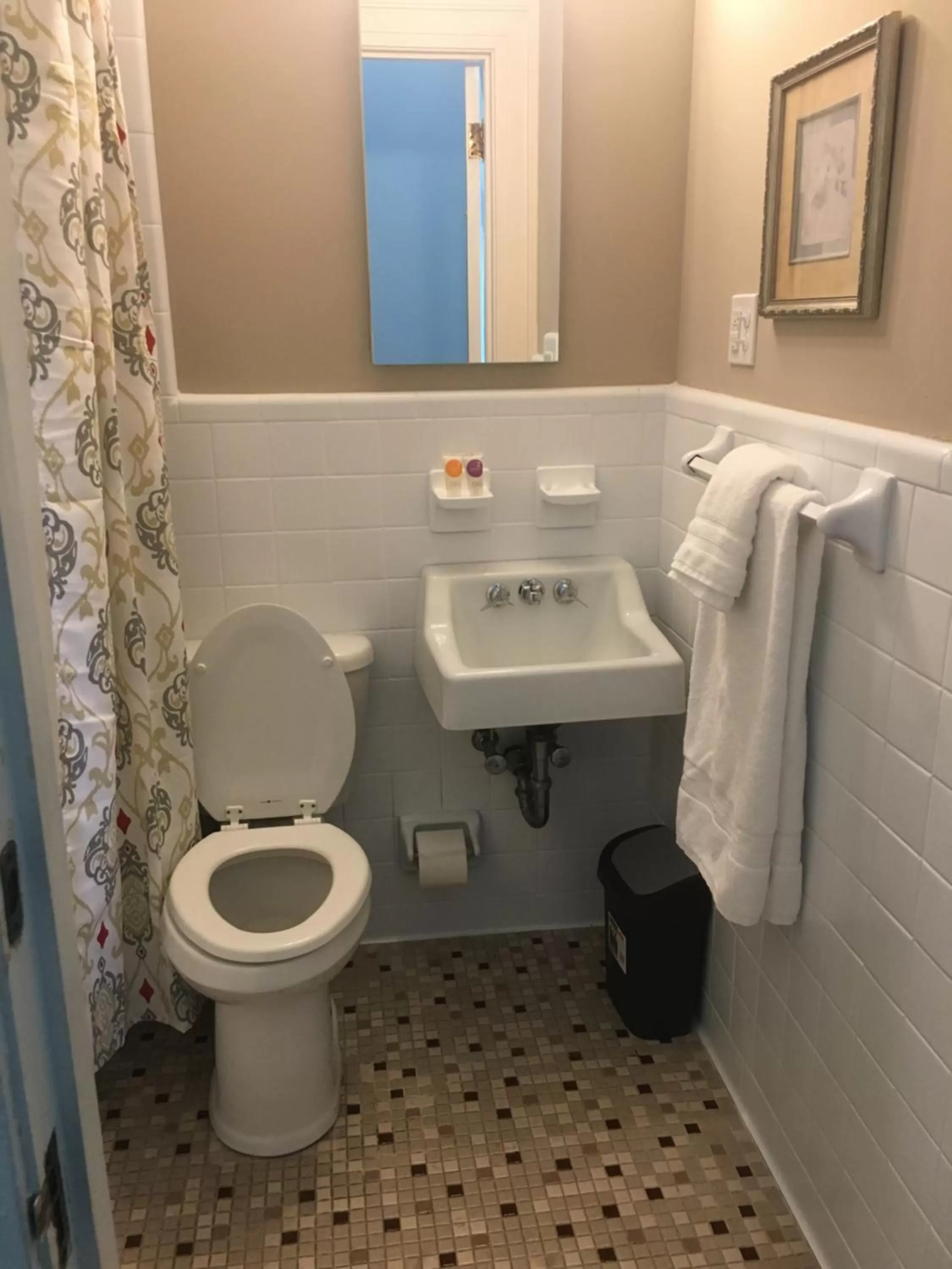 1912 Bed and Breakfast