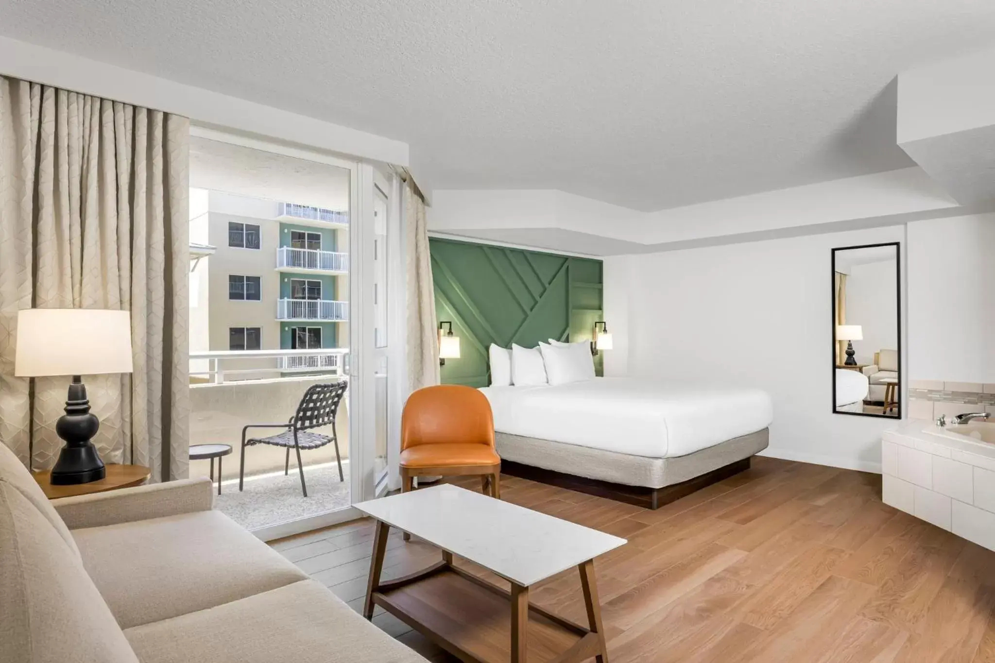 Food and drinks, Bed in Club Wyndham Santa Barbara Food and drinks, Bed in Club Wyndham Santa Barbara