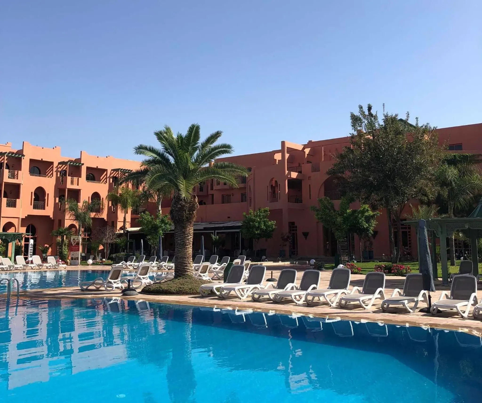 Swimming pool in Palm Plaza Marrakech Swimming pool in Palm Plaza Marrakech