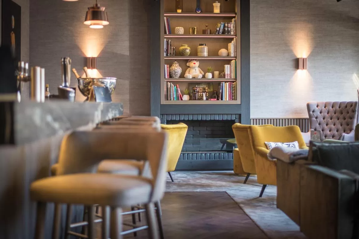 Lounge or bar in Hôtel Restaurant Vaillant proche Europapark Rulantica