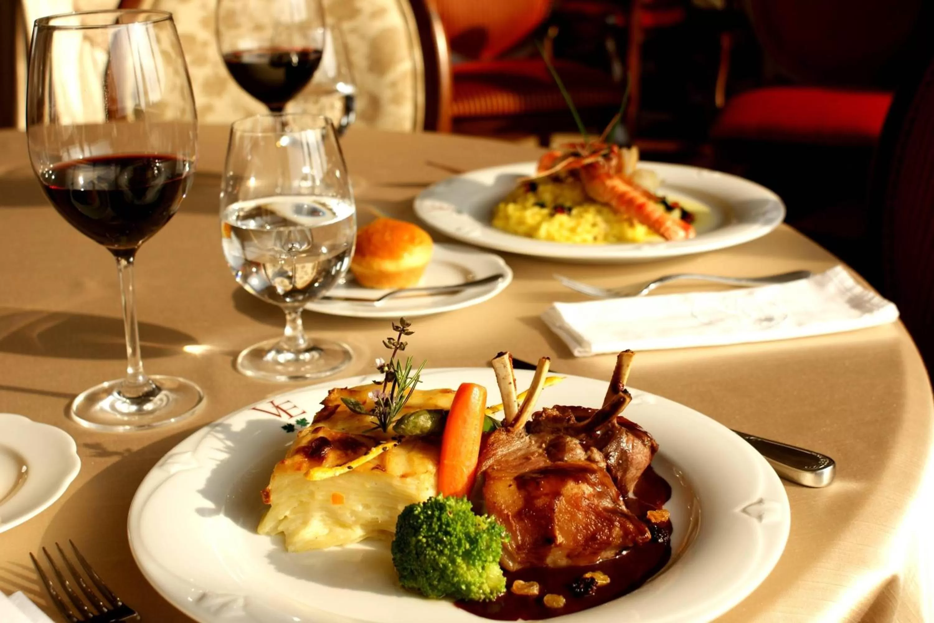 Restaurant/places to eat, Lunch and Dinner in Hotel & Spa do Vinho, Autograph Collection