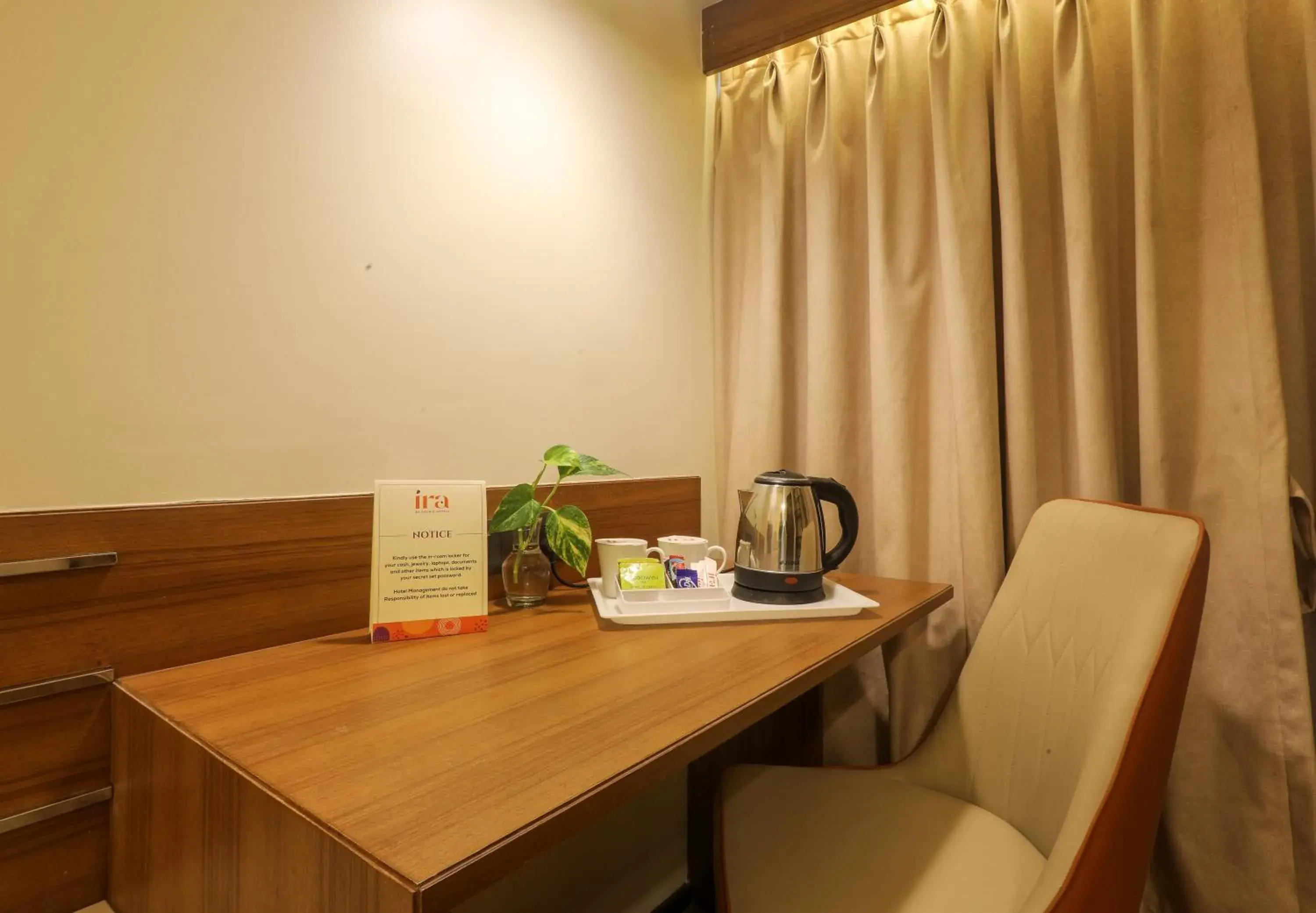 Coffee/tea facilities in Kamfotel Hotel Nashik