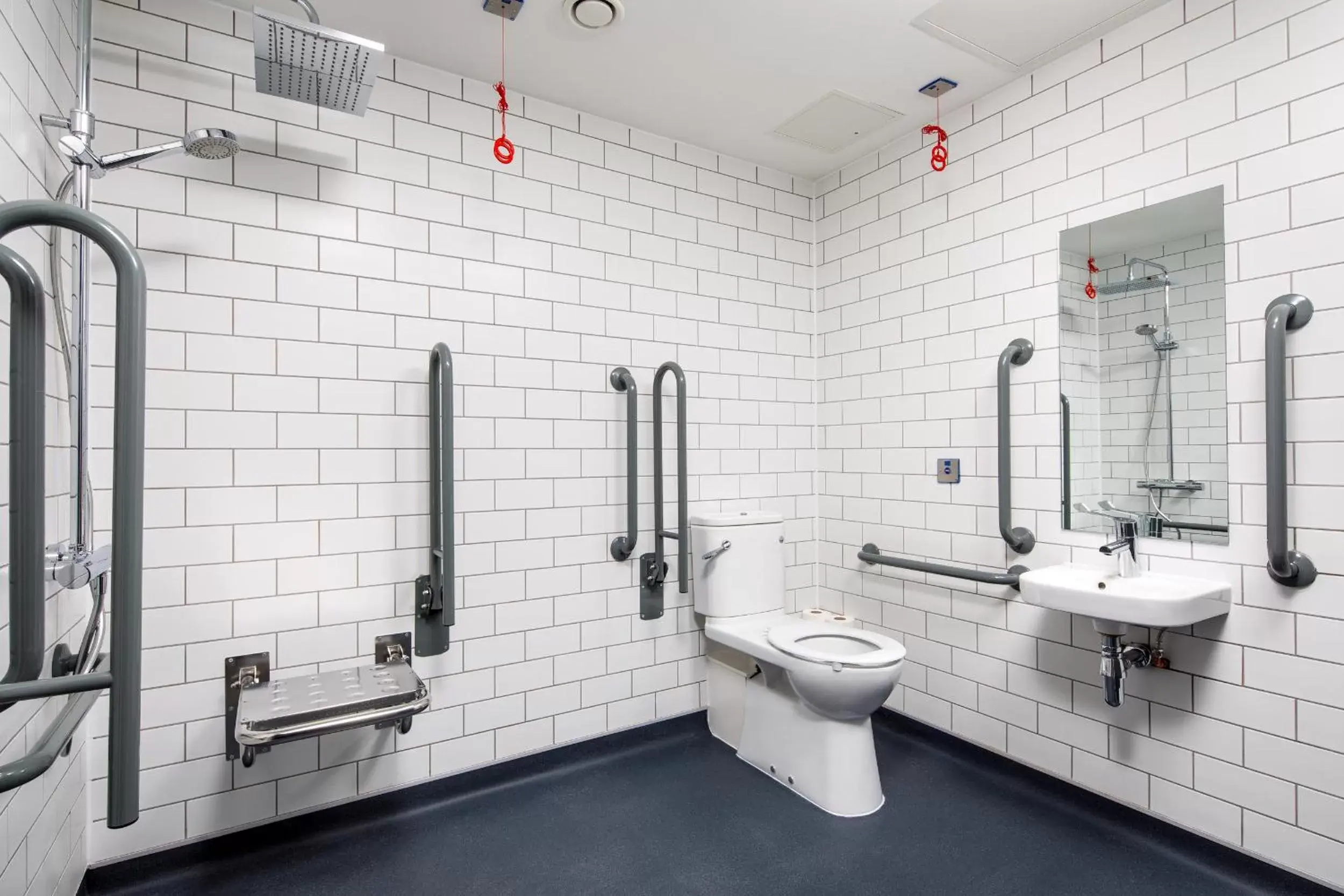 Shower, Bathroom in ibis Budget Sheffield Centre St Marys Gate