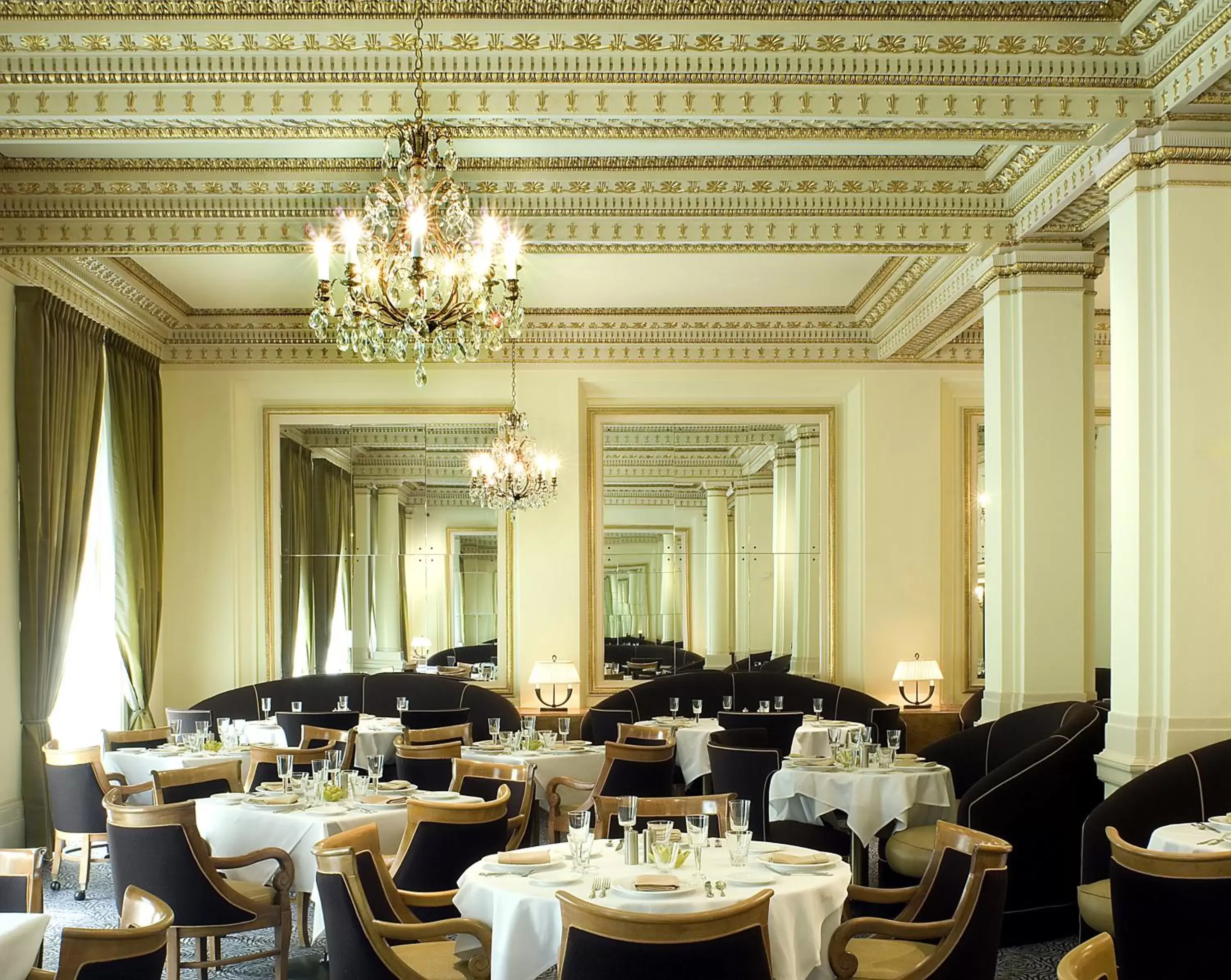 Restaurant/Places to Eat in Hotel DeLuxe, a Provenance Hotel