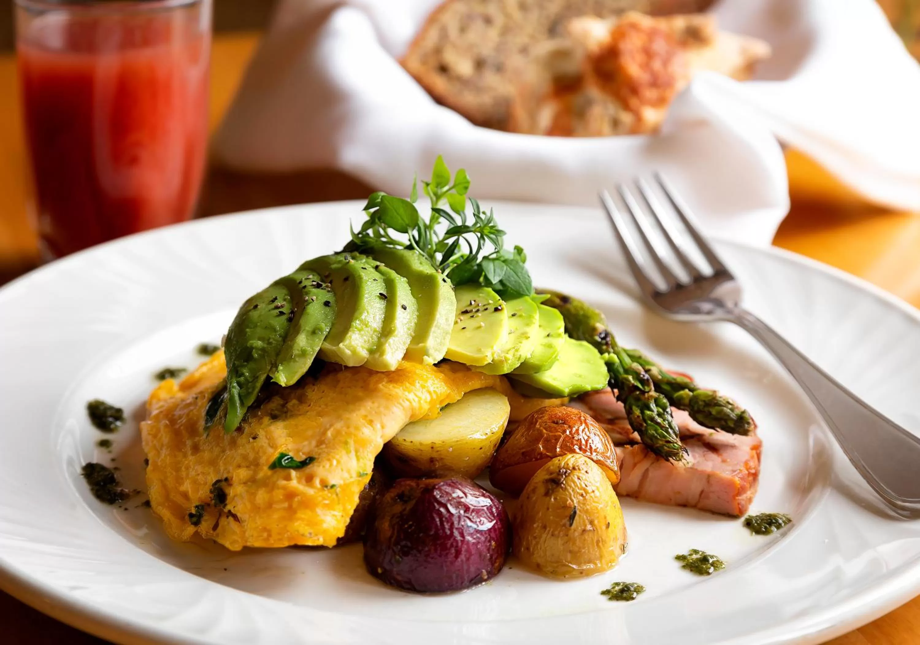 American breakfast in Abigail's Hotel