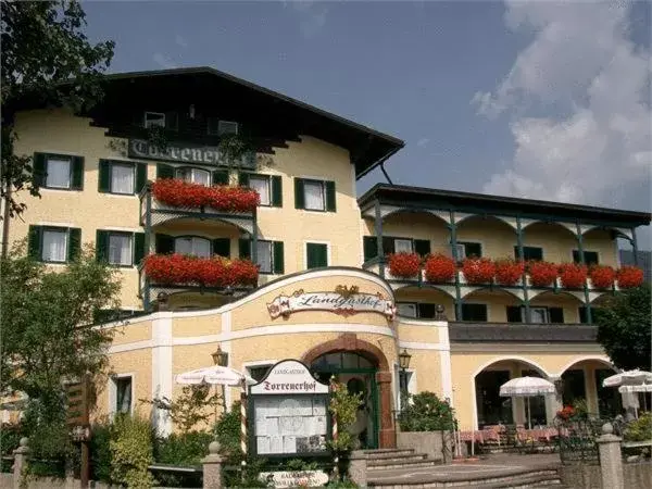 Facade/entrance, Property Building in Torrenerhof