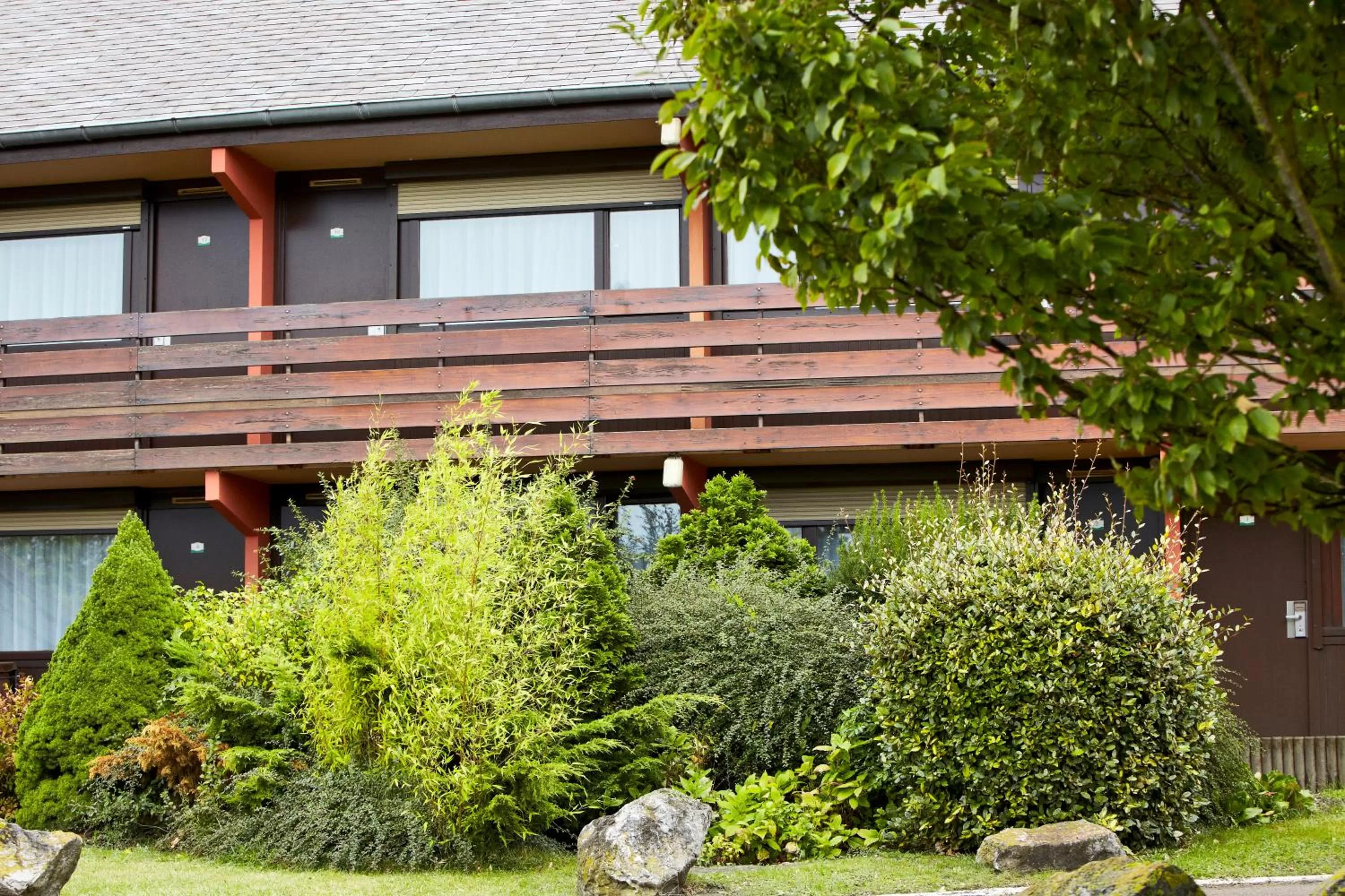 Garden in Campanile Dunkerque Est - Armbouts-Cappel