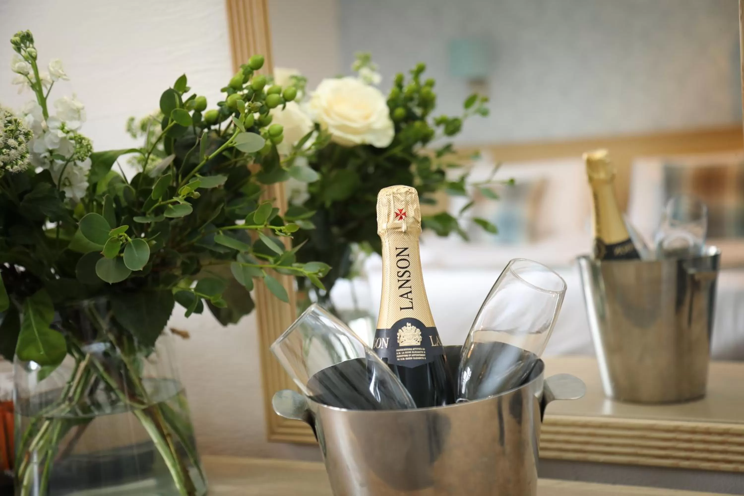 Drinks in Gwydyr Hotel