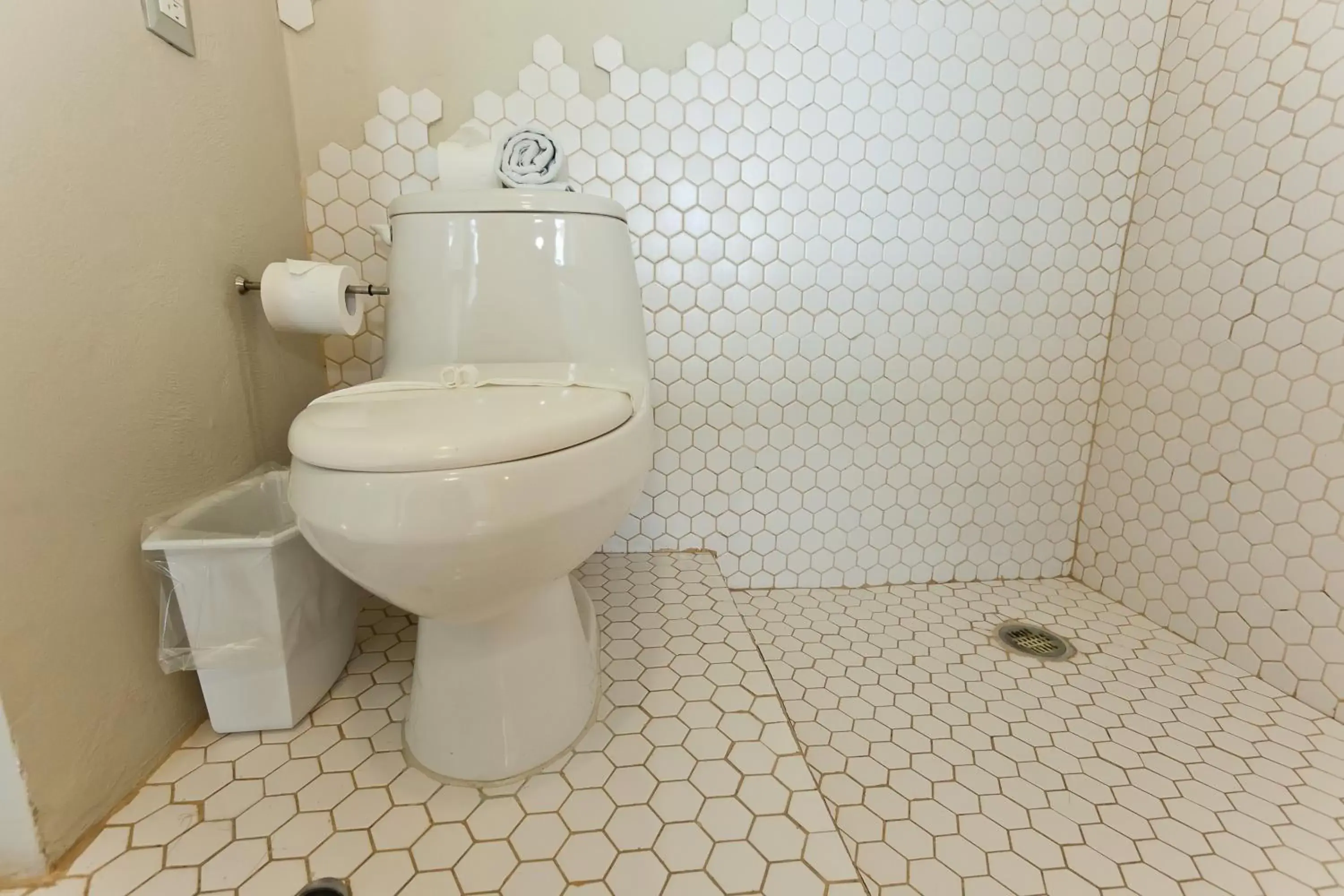 Bathroom in Rocamar Hotel Isla Mujeres