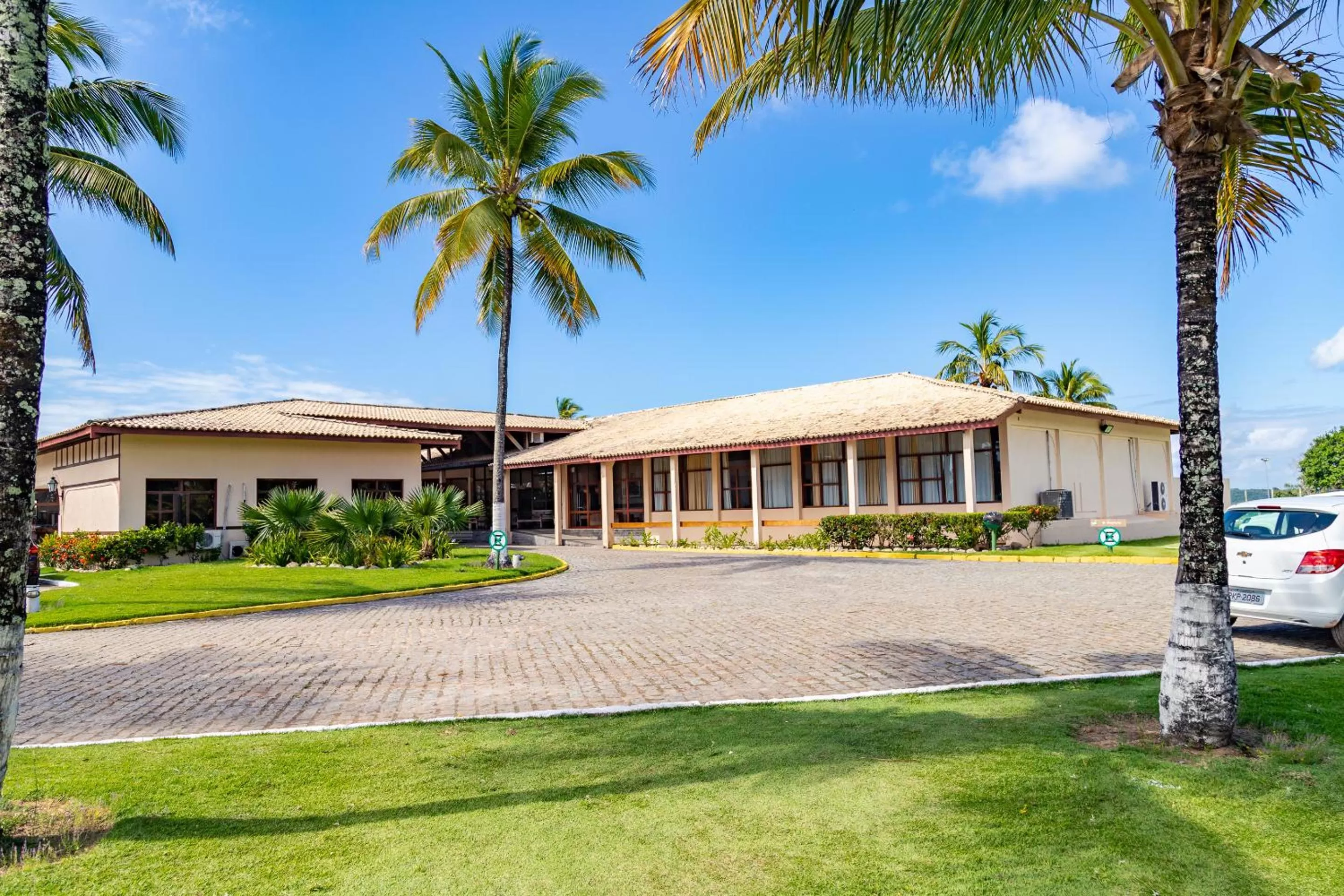 Facade/entrance in Porto Seguro Eco Bahia Hotel